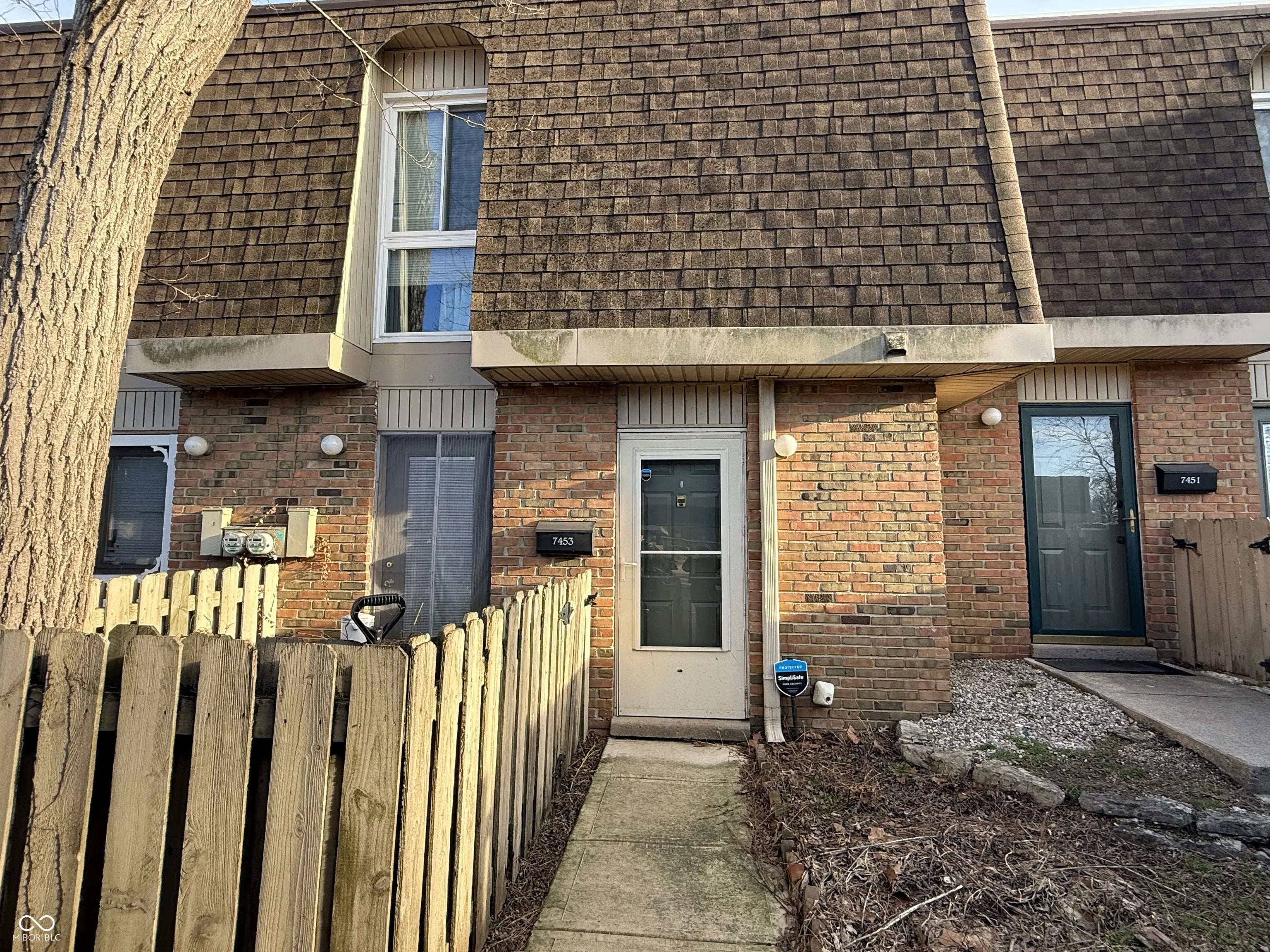 Photo of 7453 Country Brook Drive Indianapolis, IN 46260