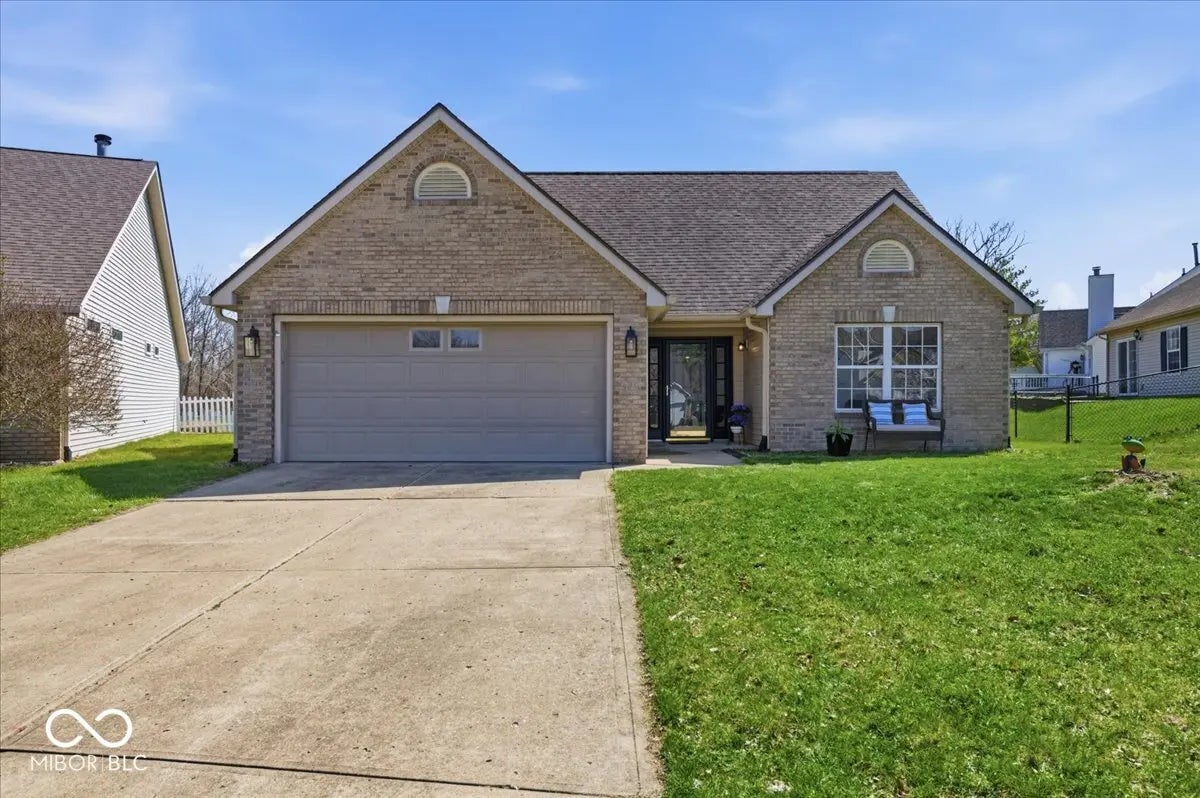 Photo of 2533 Copper Tree Way Carmel, IN 46033