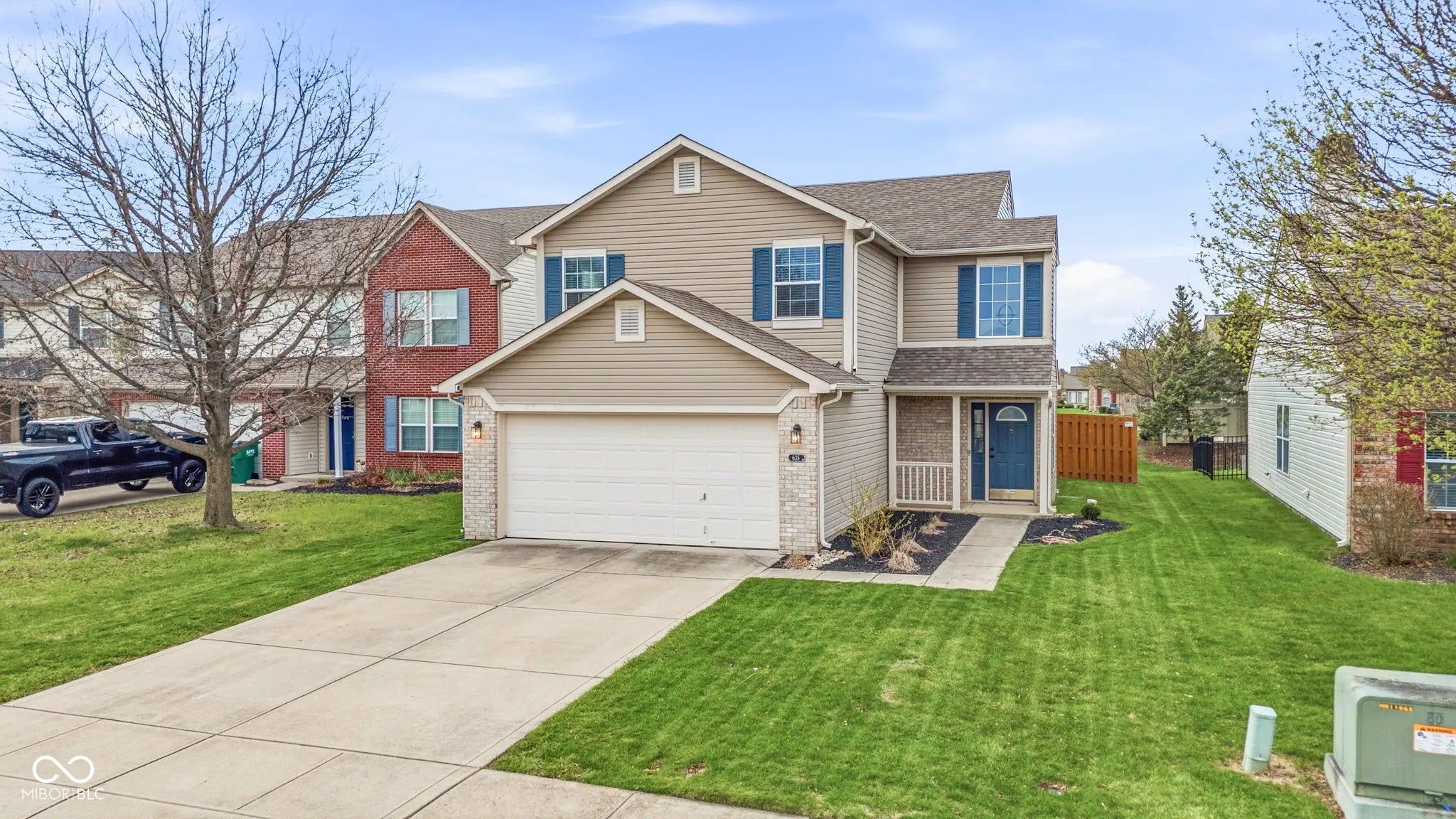 635 Daniel Court, Westfield