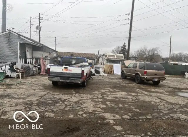 3723 Massachusetts Avenue, Indianapolis