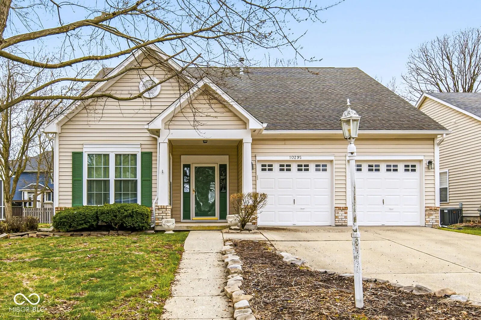 10295 Glenn Abbey Lane, Fishers