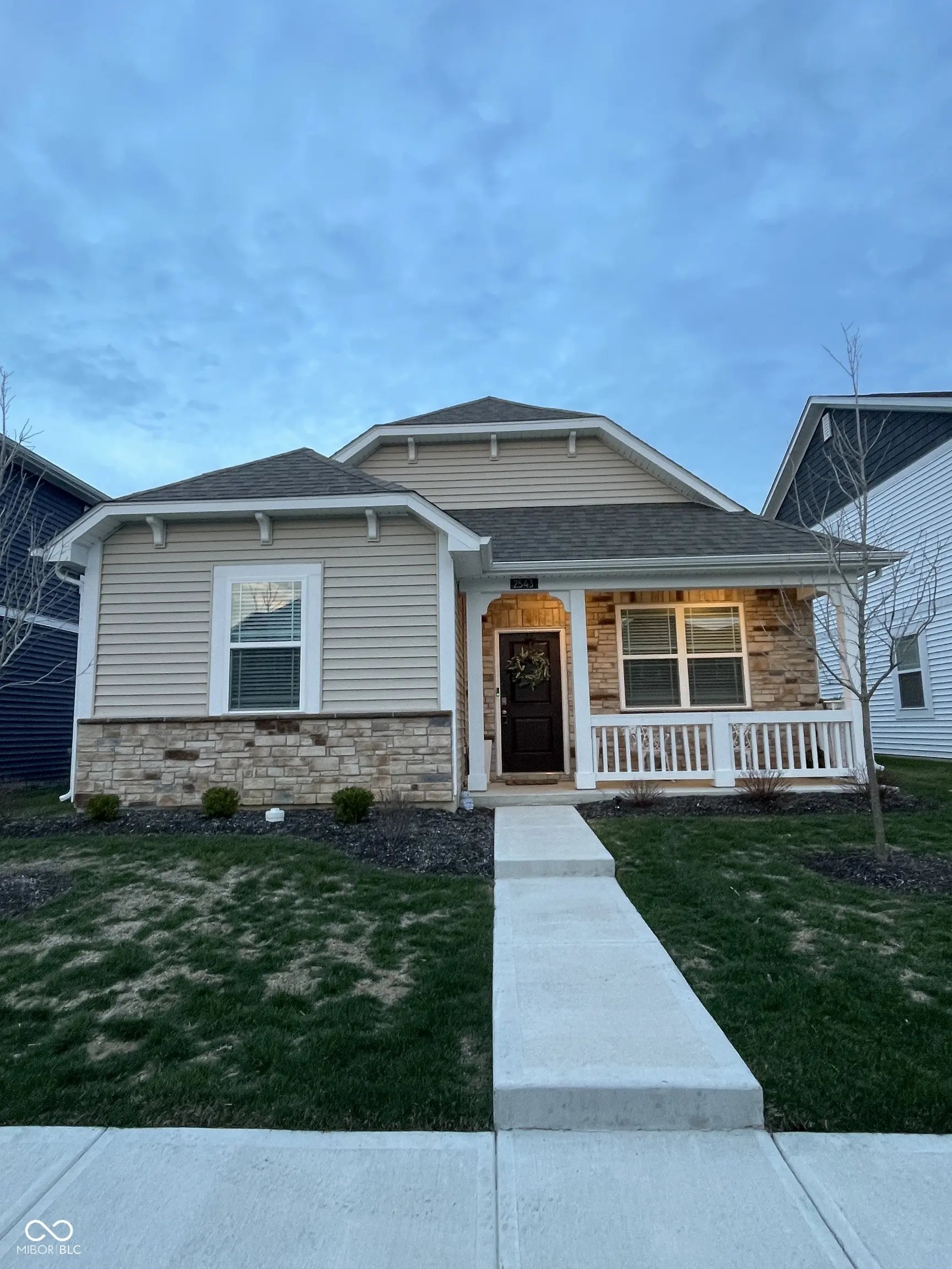 2543 Maricopa Boulevard, Whitestown