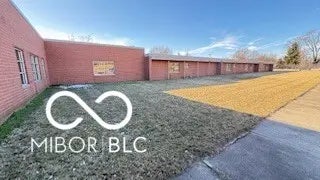 Photo of 1515 S Monroe Street Hartford City, IN 47348