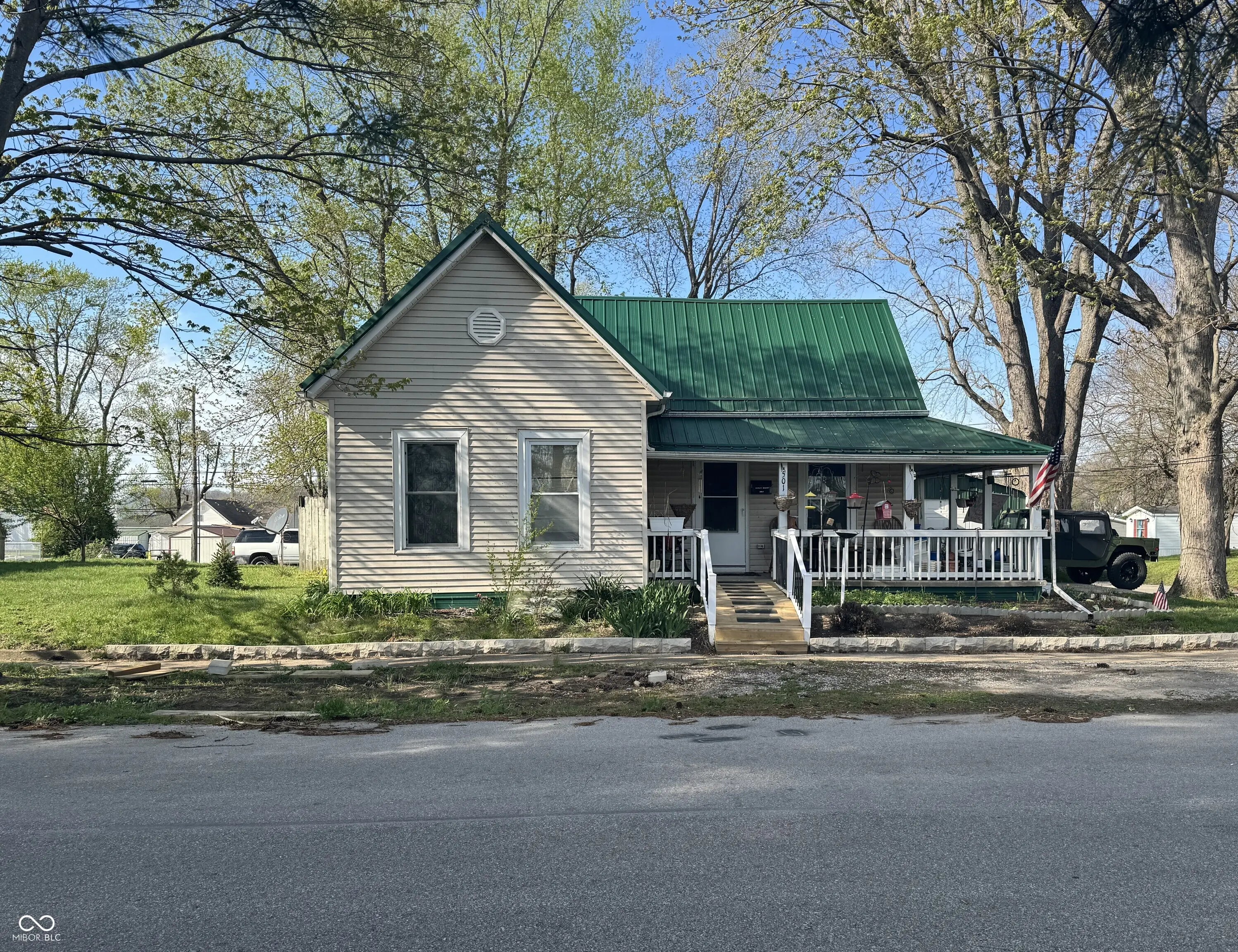 Photo of 501 W Jefferson Street Spencer, IN 47460