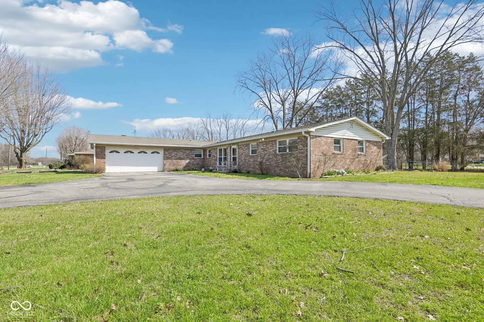 Photo of 13205 Allisonville Road Fishers, IN 46038