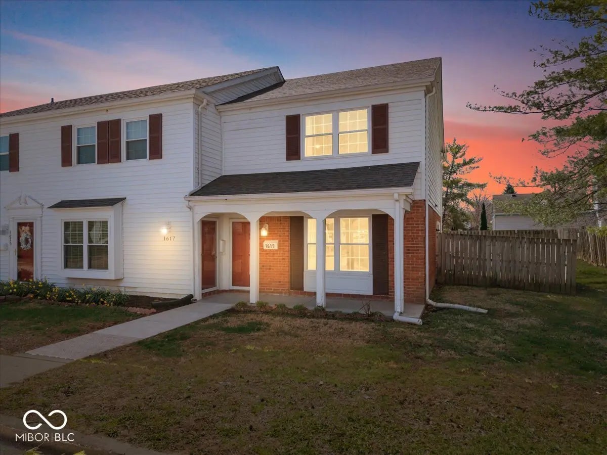 Photo of 1619 Marborough Lane Indianapolis, IN 46260