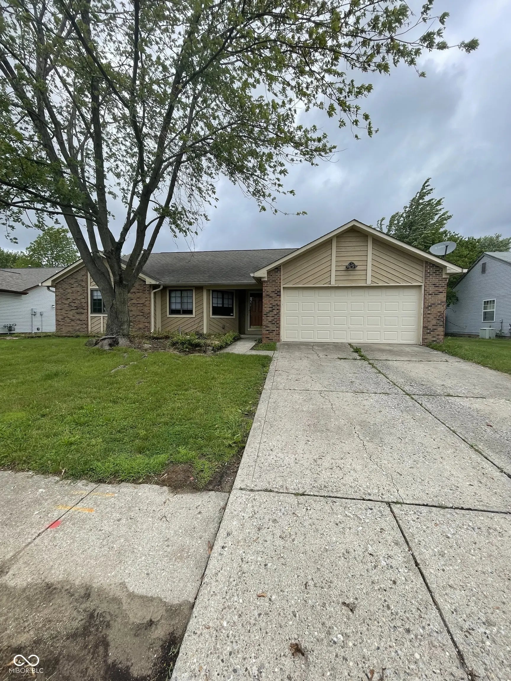 6268 Glenshire Lane, Indianapolis
