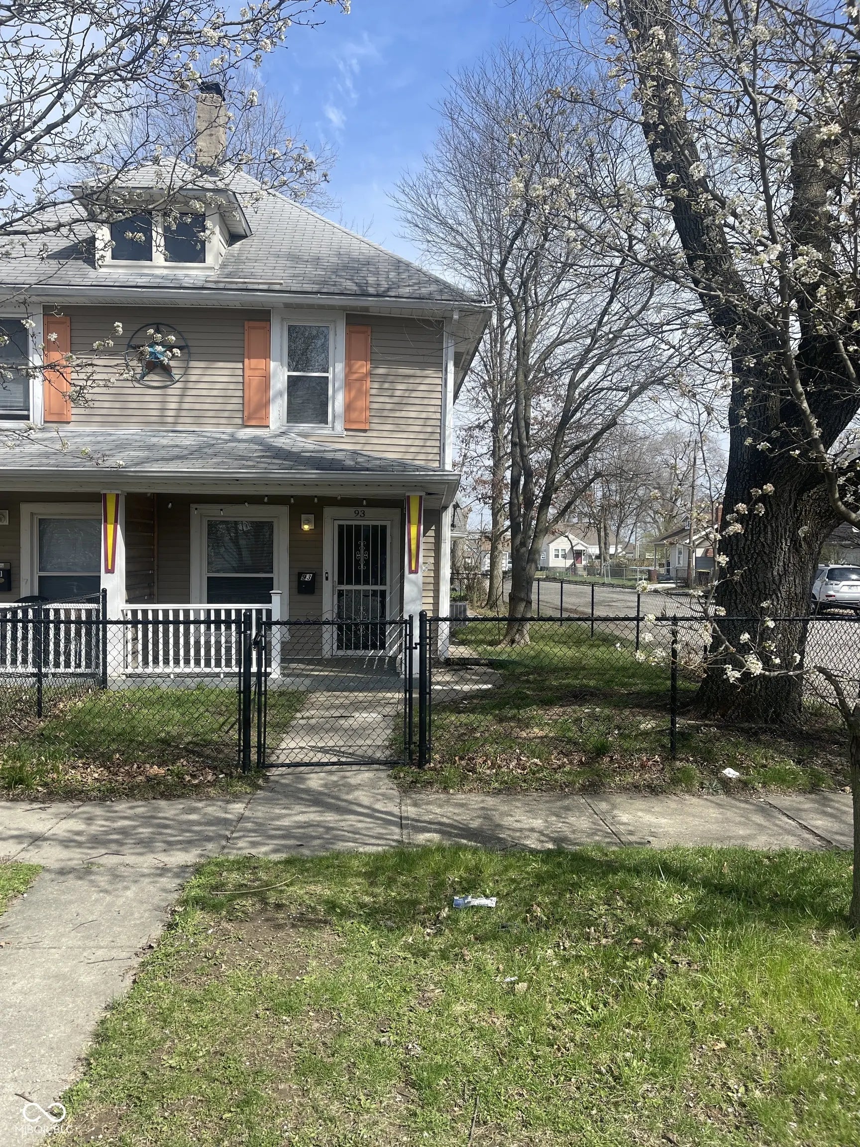 Photo of 93 S 5th Avenue Beech Grove, IN 46107