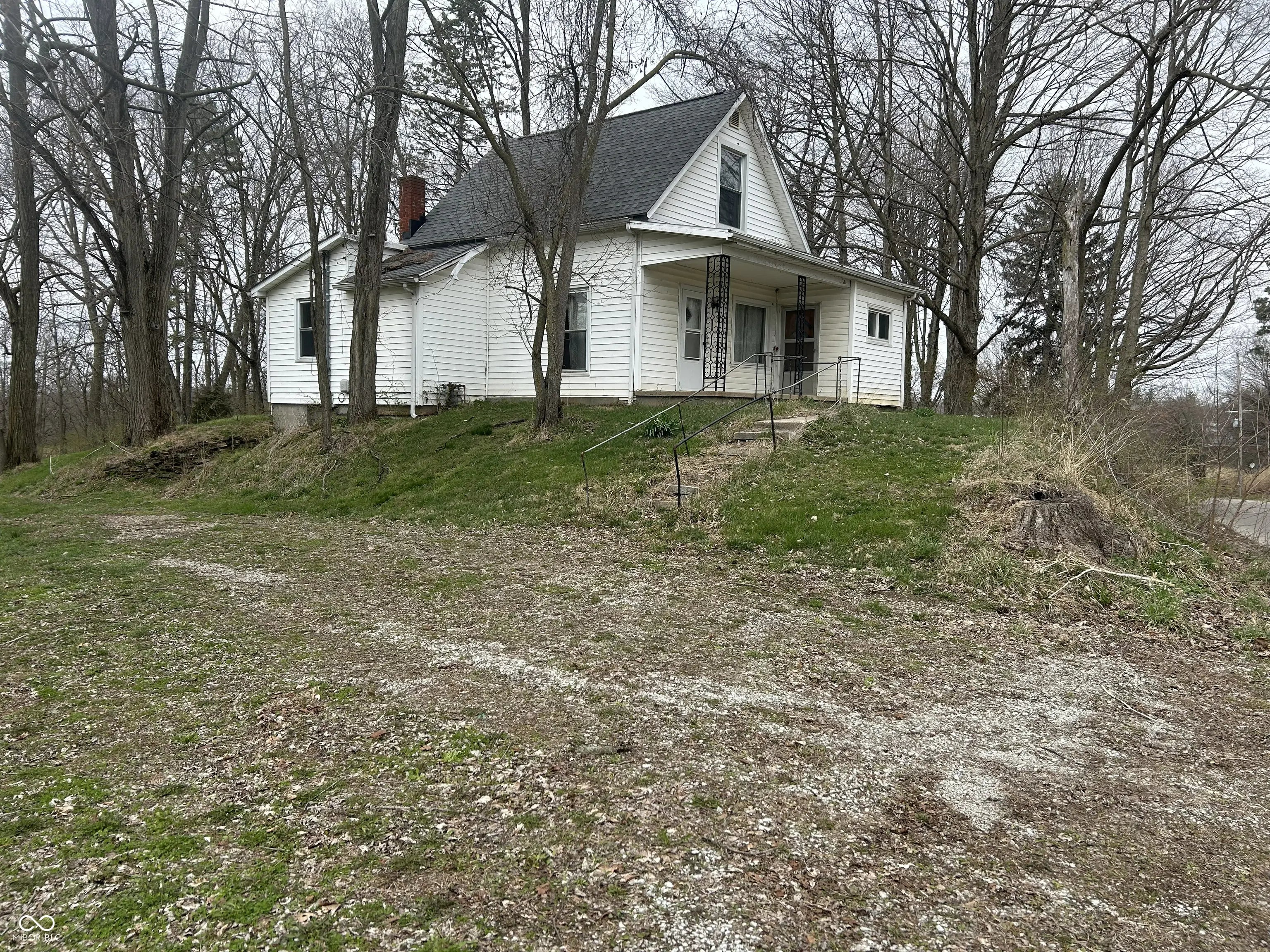 Photo of 8137 N Raider Road Middletown, IN 47356