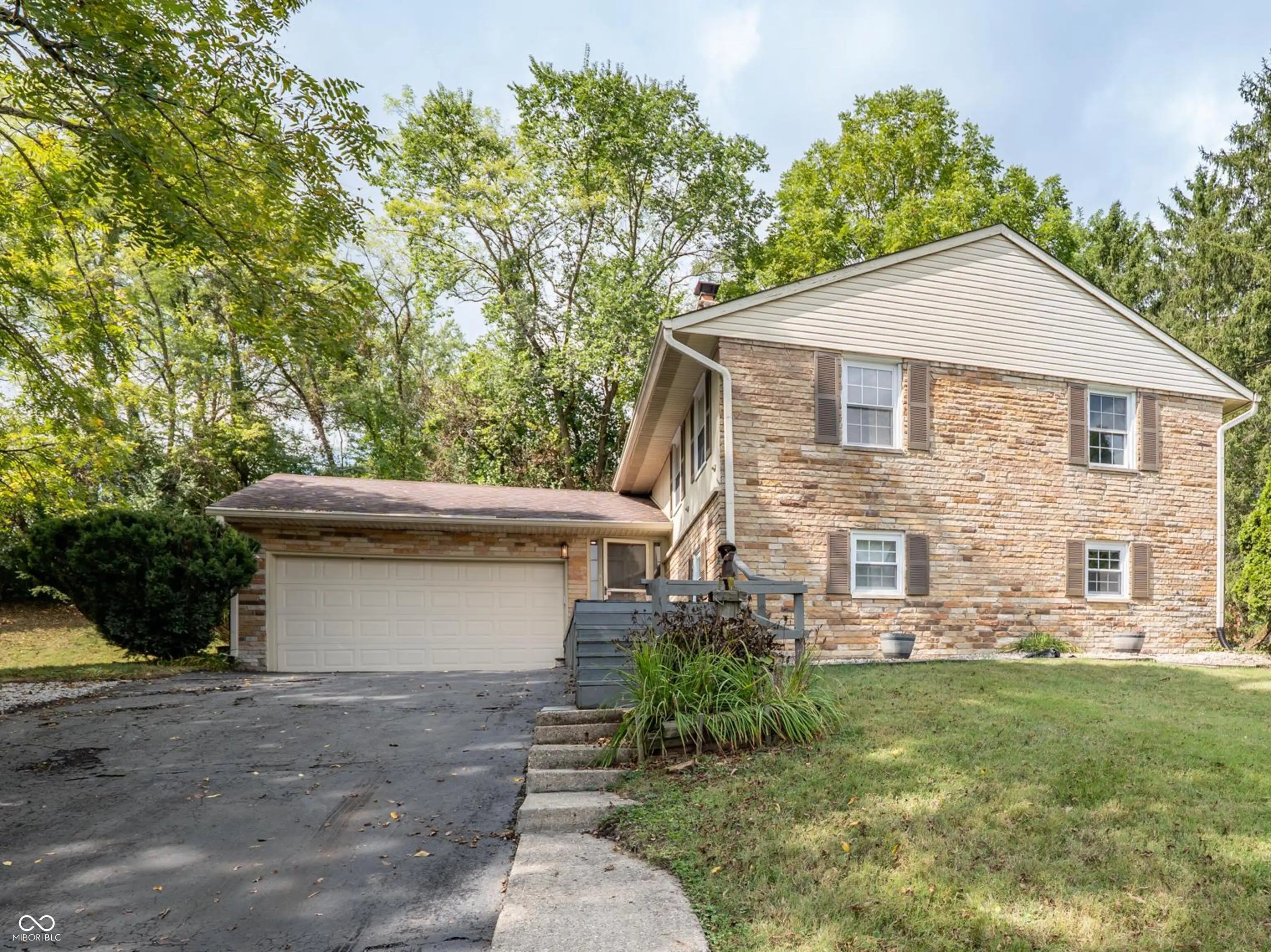 6824 Sargent Road, Indianapolis