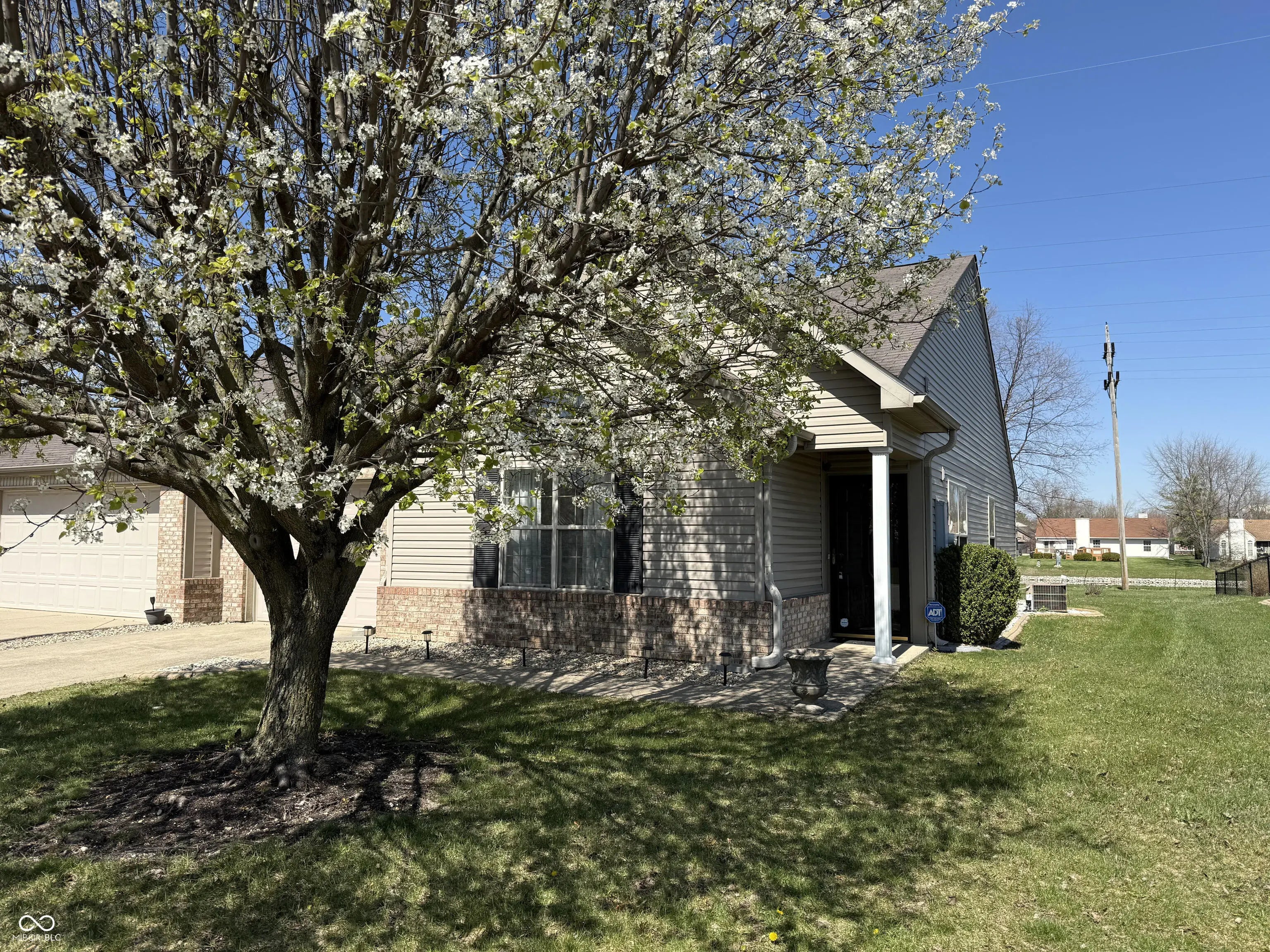 Photo of 6018 Riva Ridge Drive Indianapolis, IN 46237