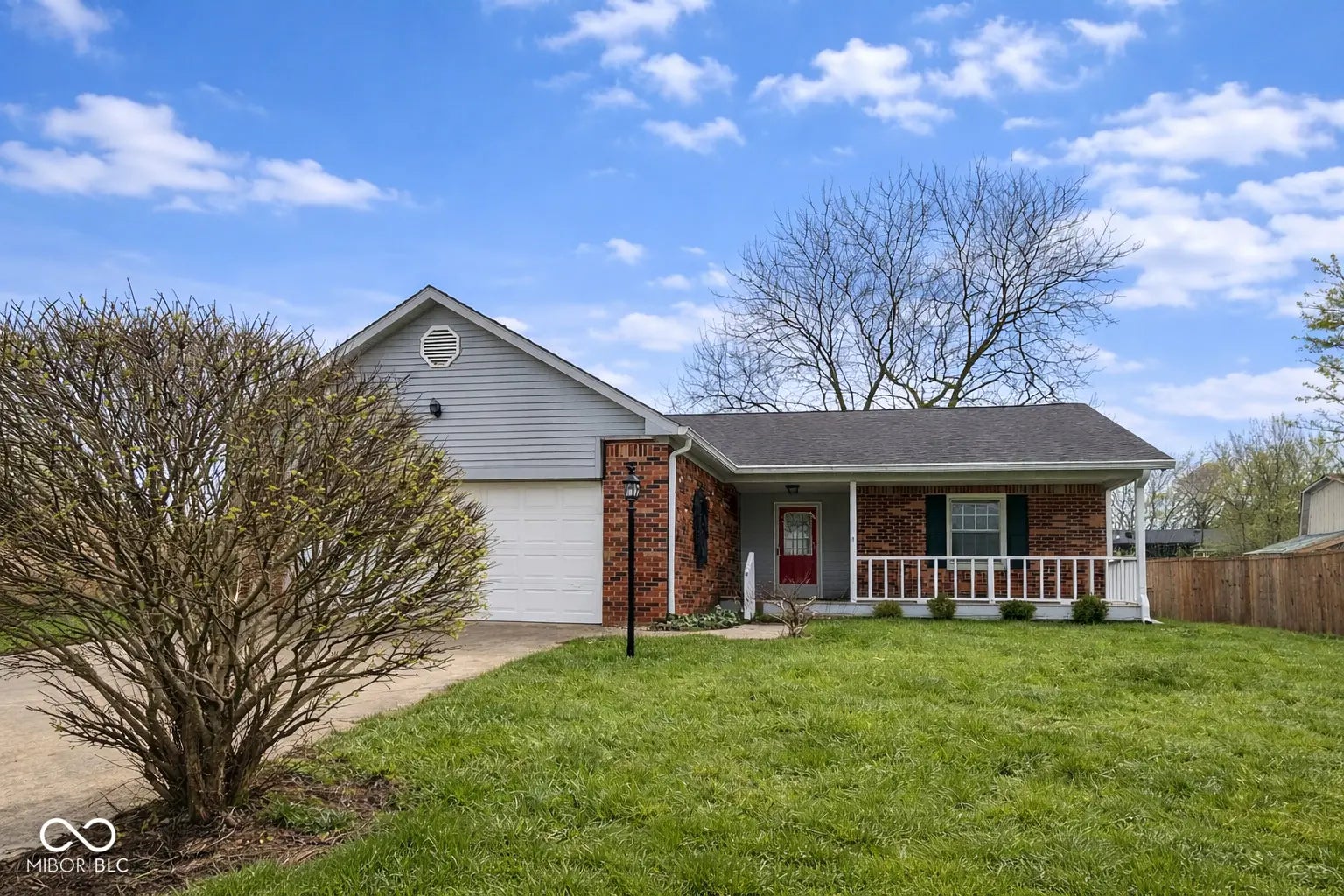 Photo of 8825 Darkwood Drive Indianapolis, IN 46234
