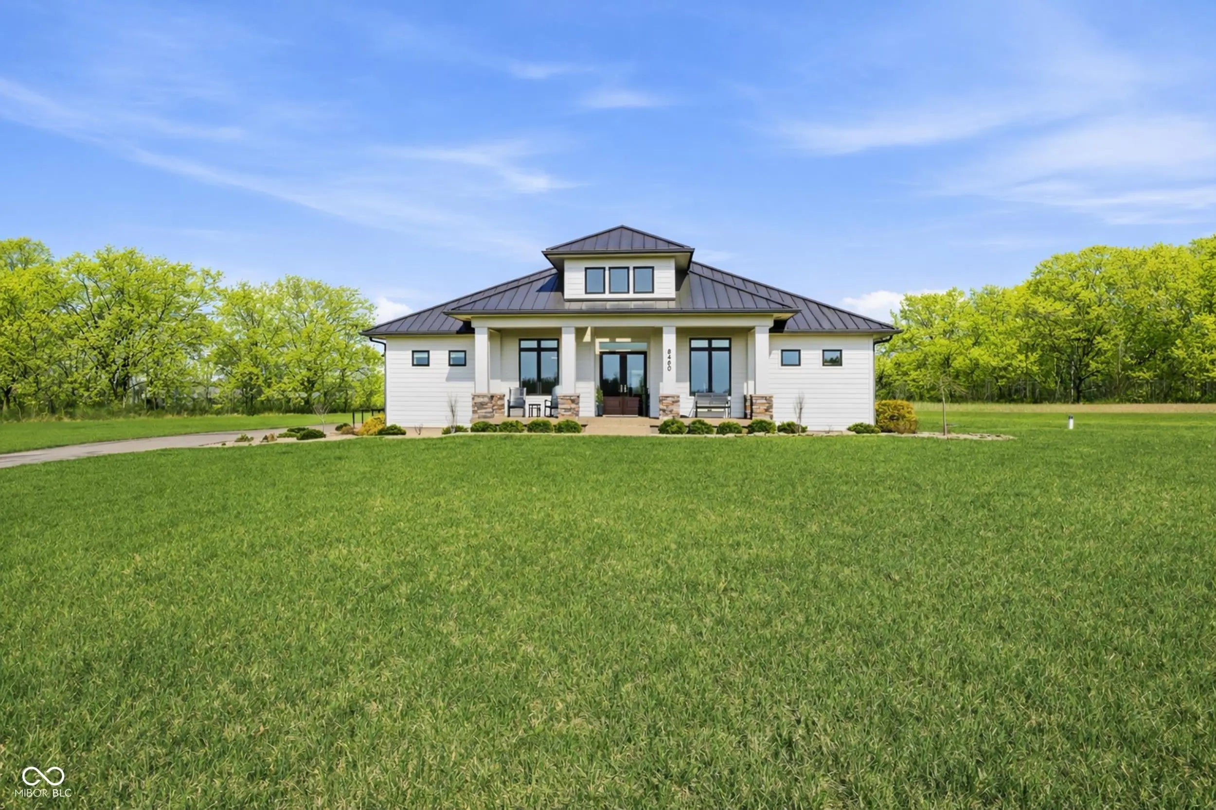 8460 Hunt Club Road, Zionsville
