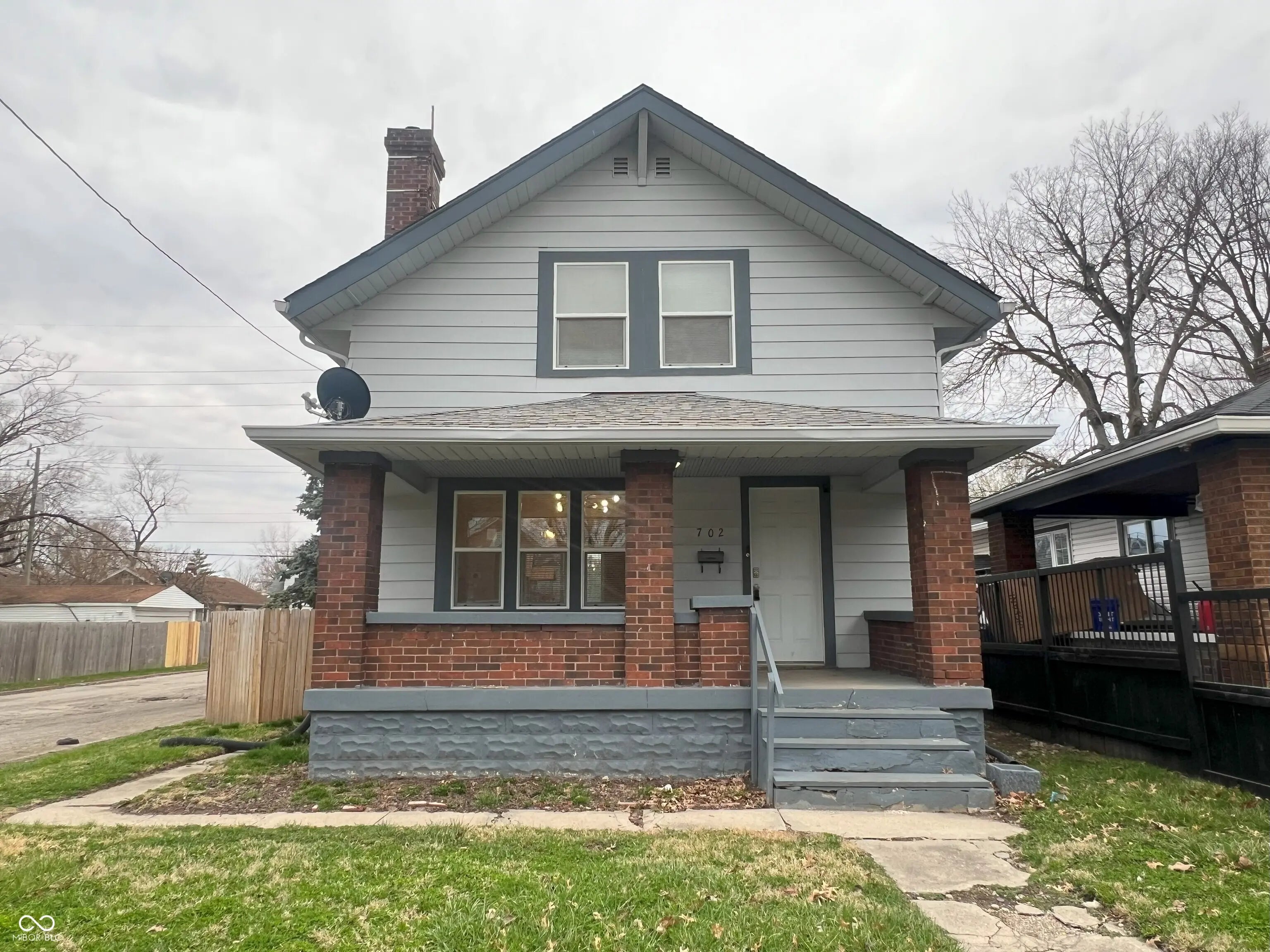 702 N Grant Avenue, Indianapolis