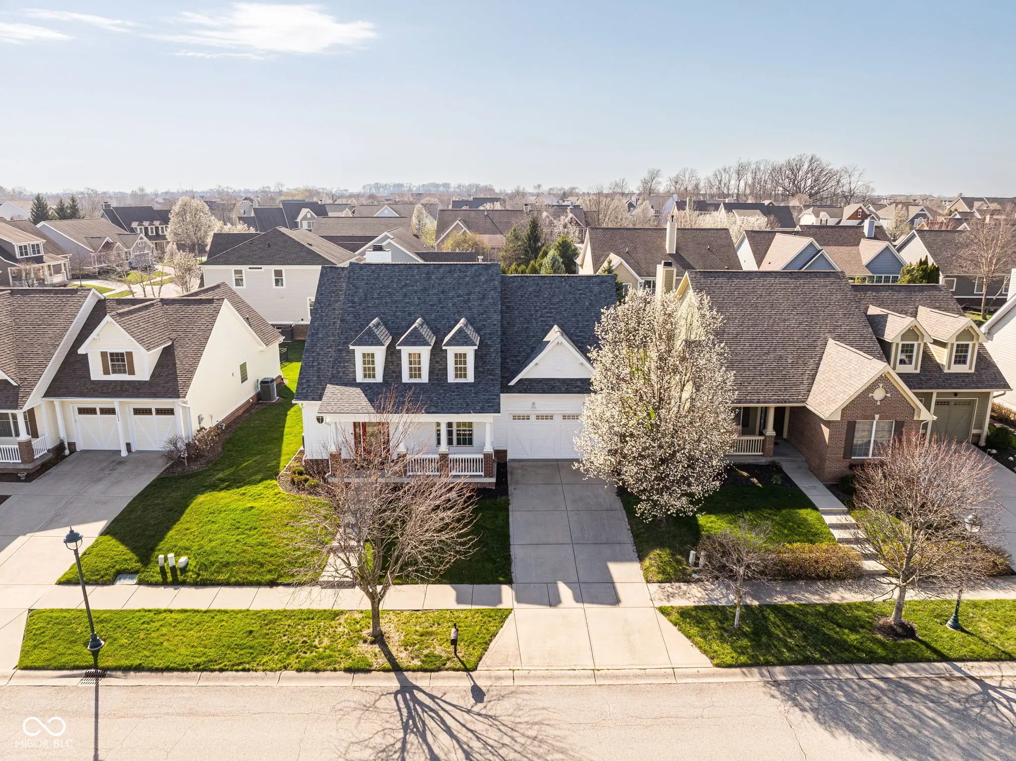 Photo of 13008 Overview Drive Fishers, IN 46037