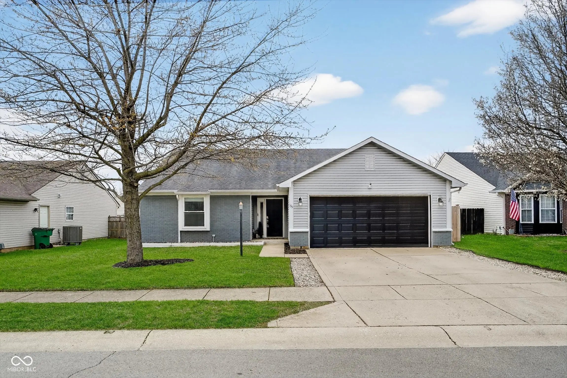 Photo of 165 E Flat Rock Drive Westfield, IN 46074