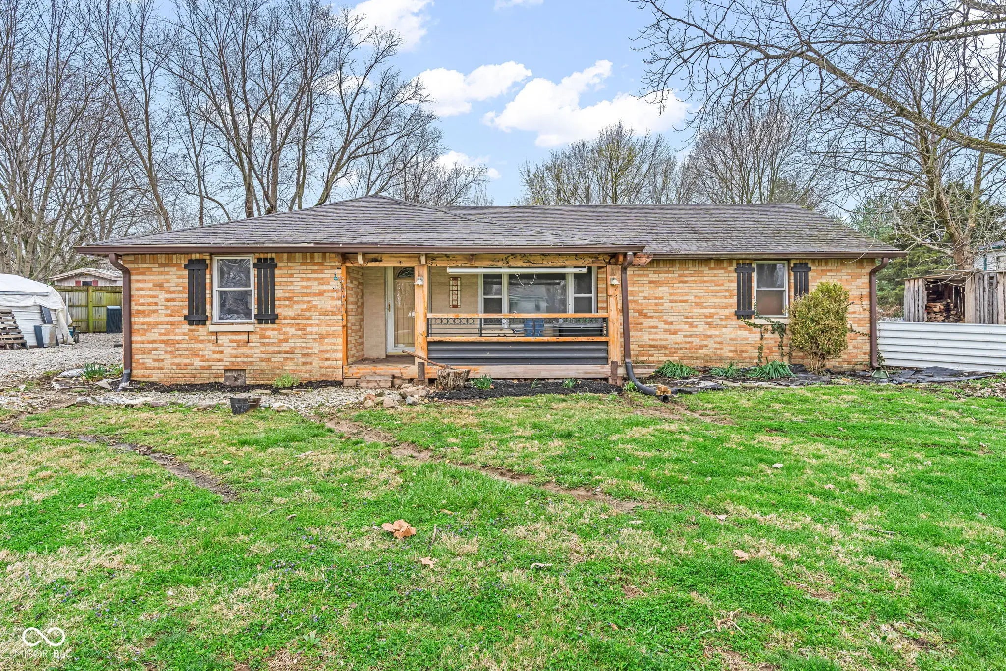 7647 E North Drive, Camby