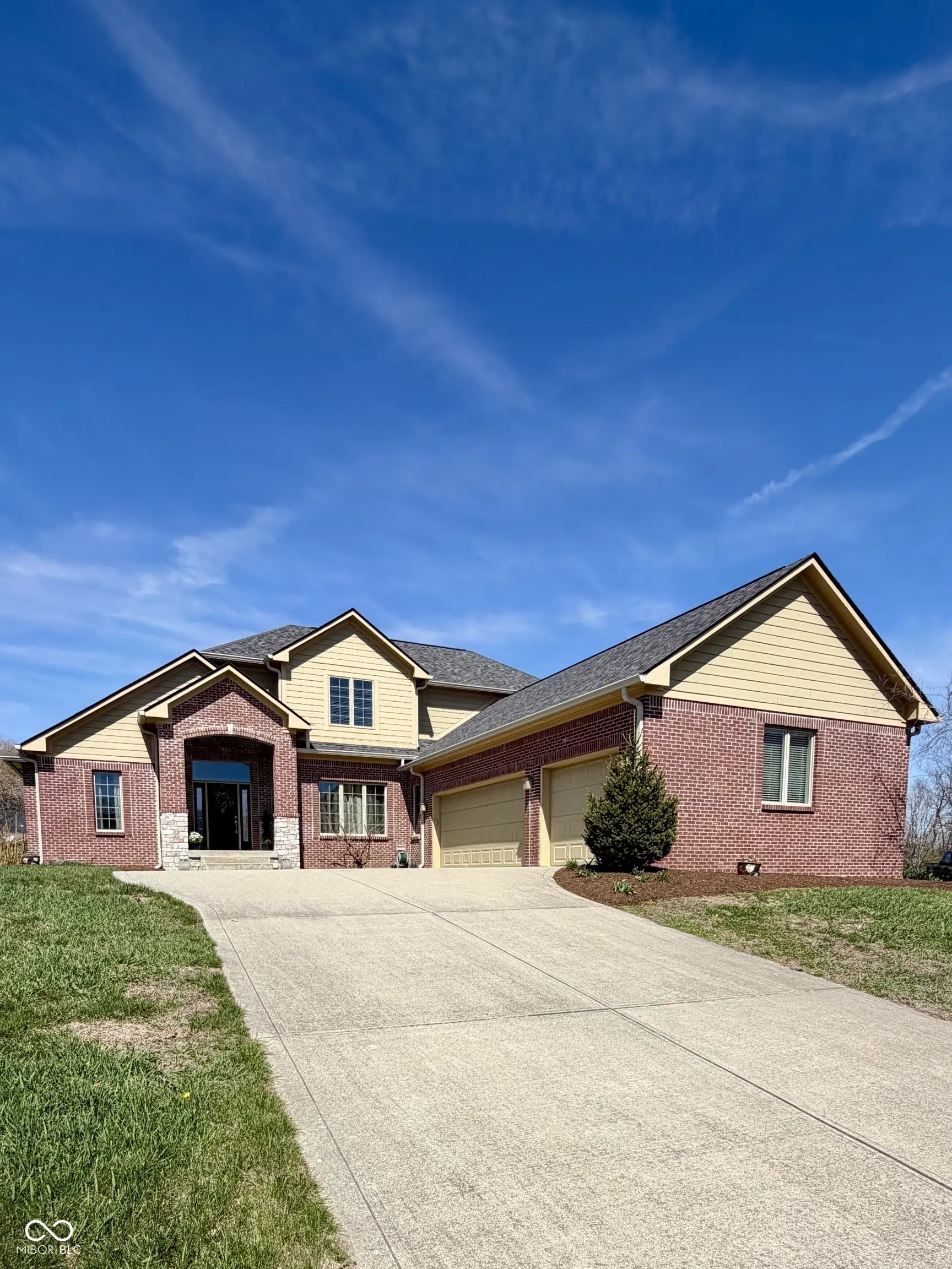 736 Willow Pointe Drive N, Plainfield