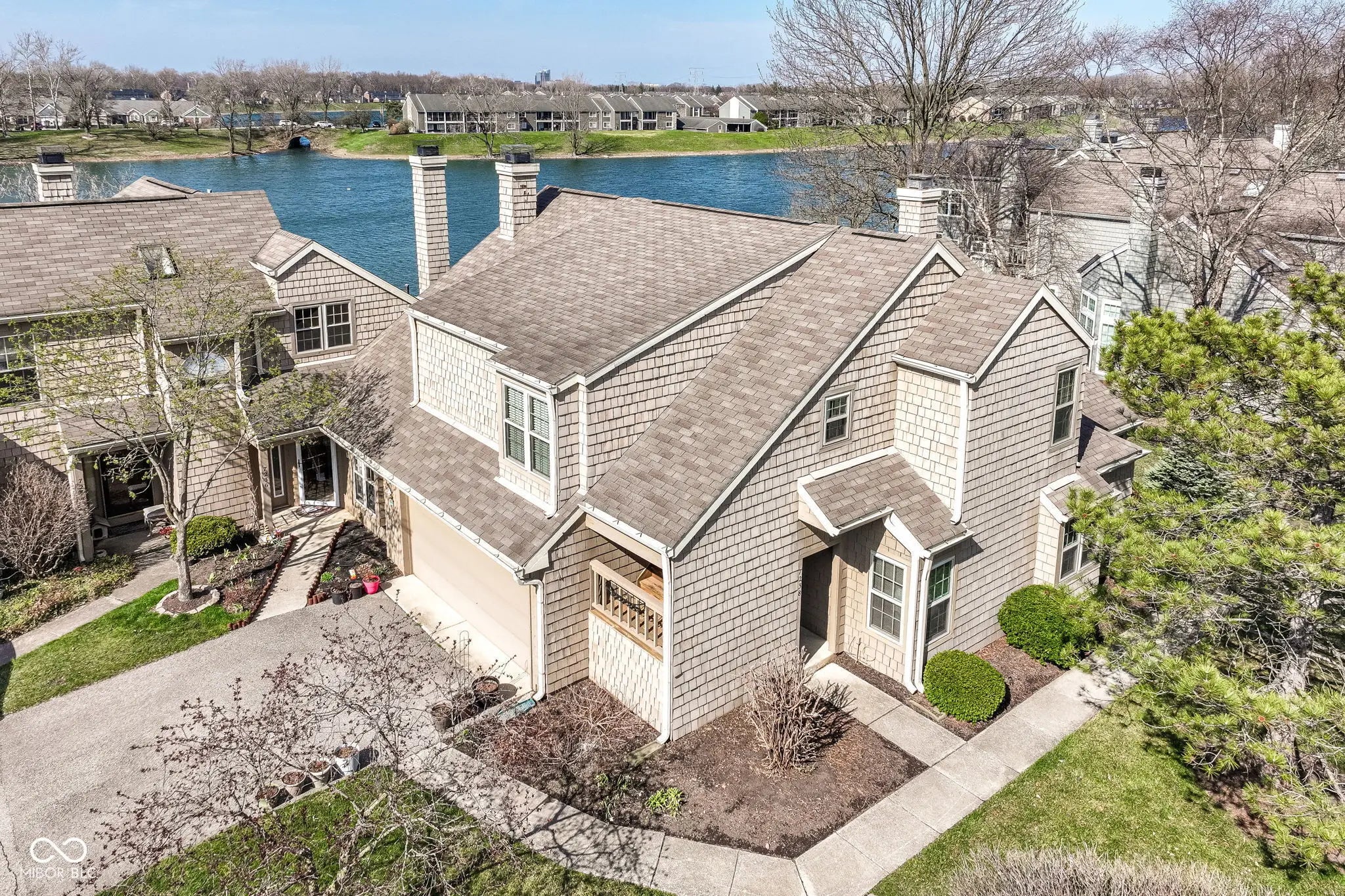 7238 Harbour Isle, Indianapolis