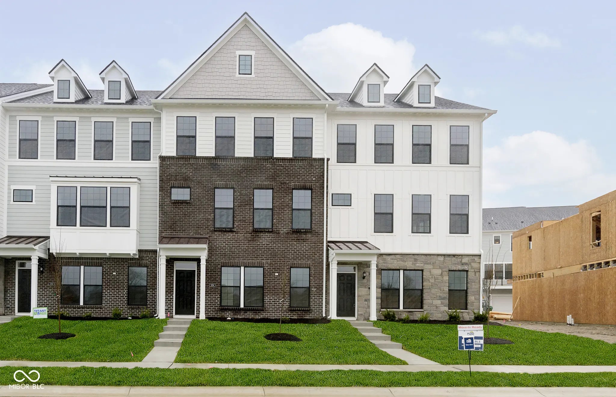 Photo of 3250 Haflinger Drive Zionsville, IN 46077