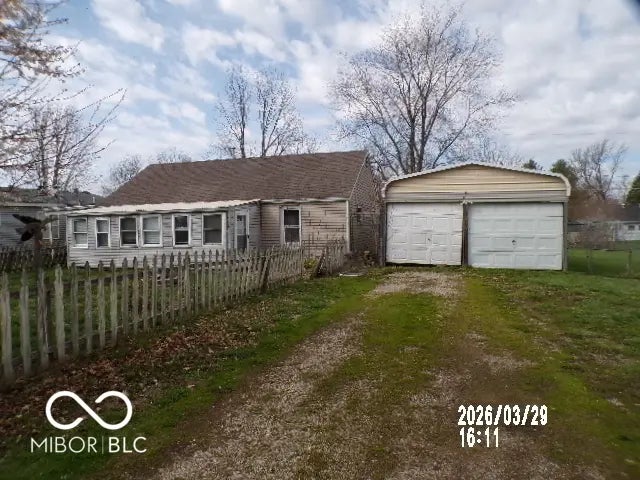 2330 E Cornell Avenue, Muncie