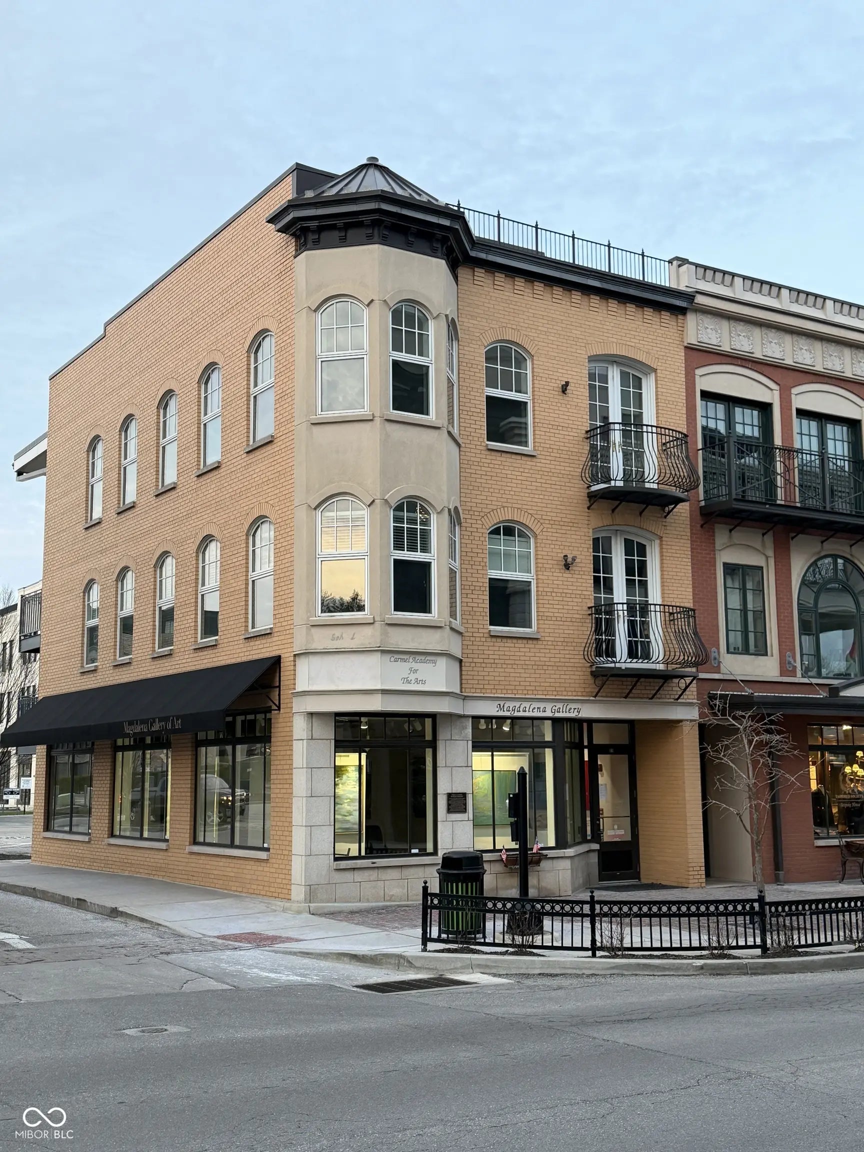 27 E Main Street 100, Carmel