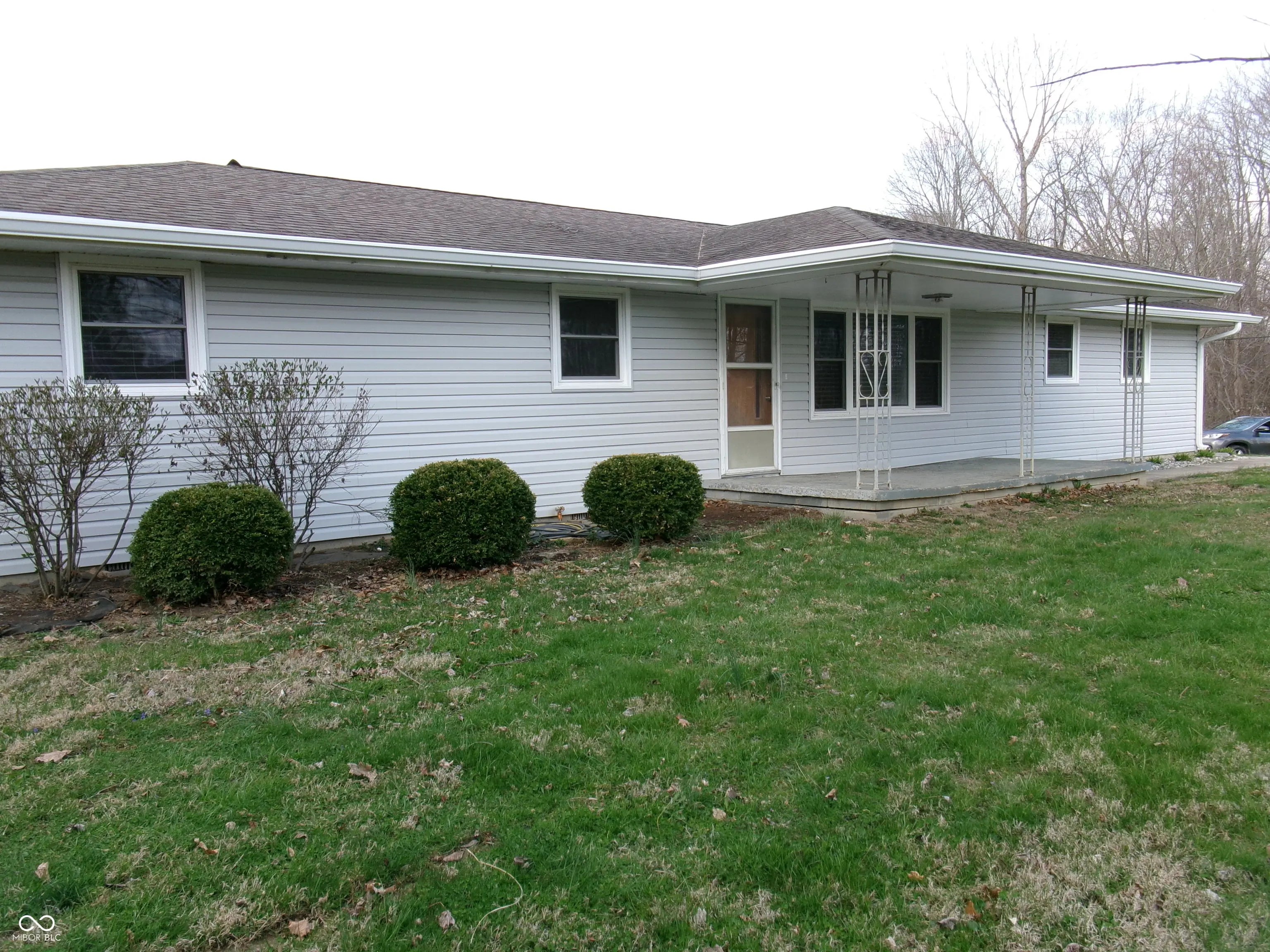 5453 S Holiday Drive, Crawfordsville