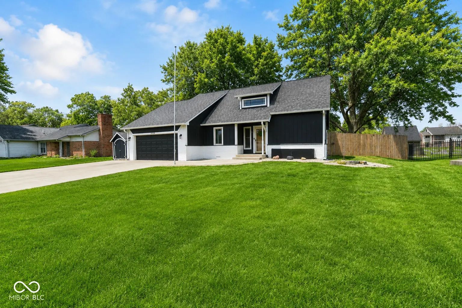 Photo of 1132 Madrid Road Greenwood, IN 46143