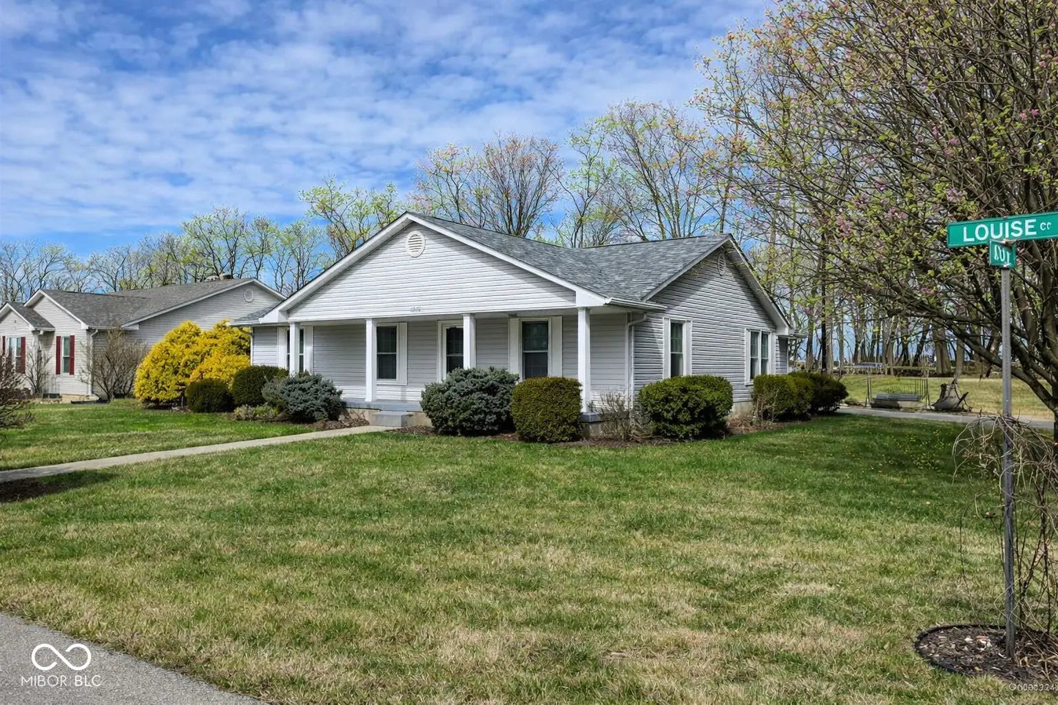 1010 Louise Court, Seymour