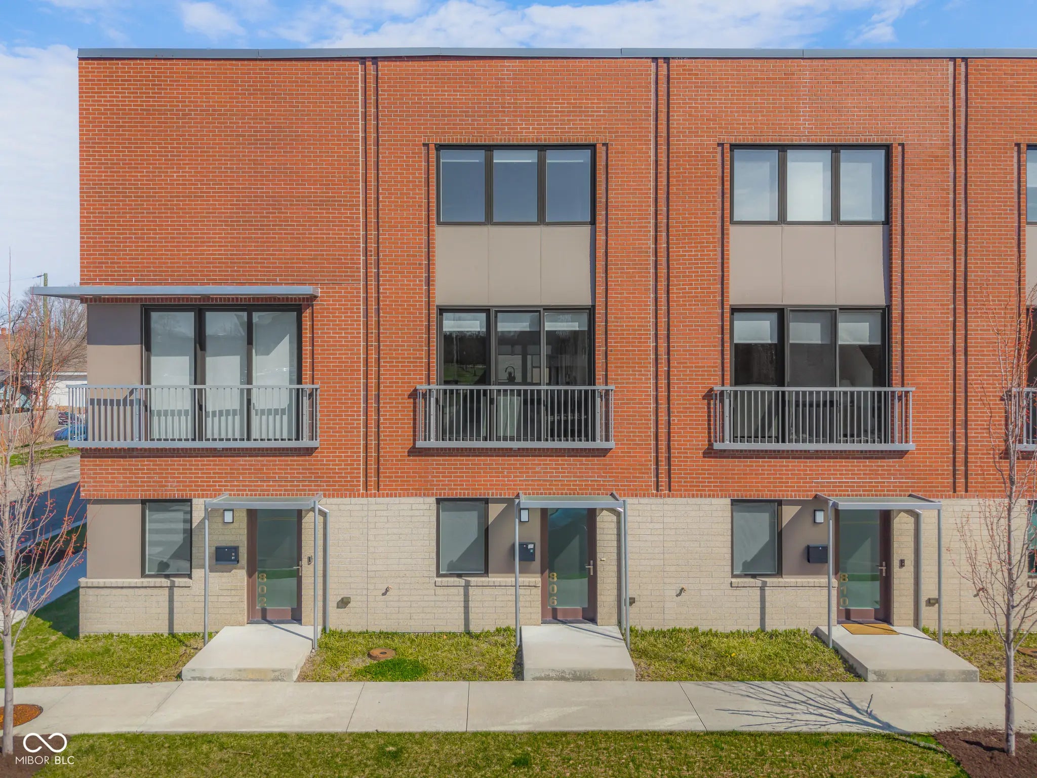 Photo of 806 7th Street Columbus, IN 47201