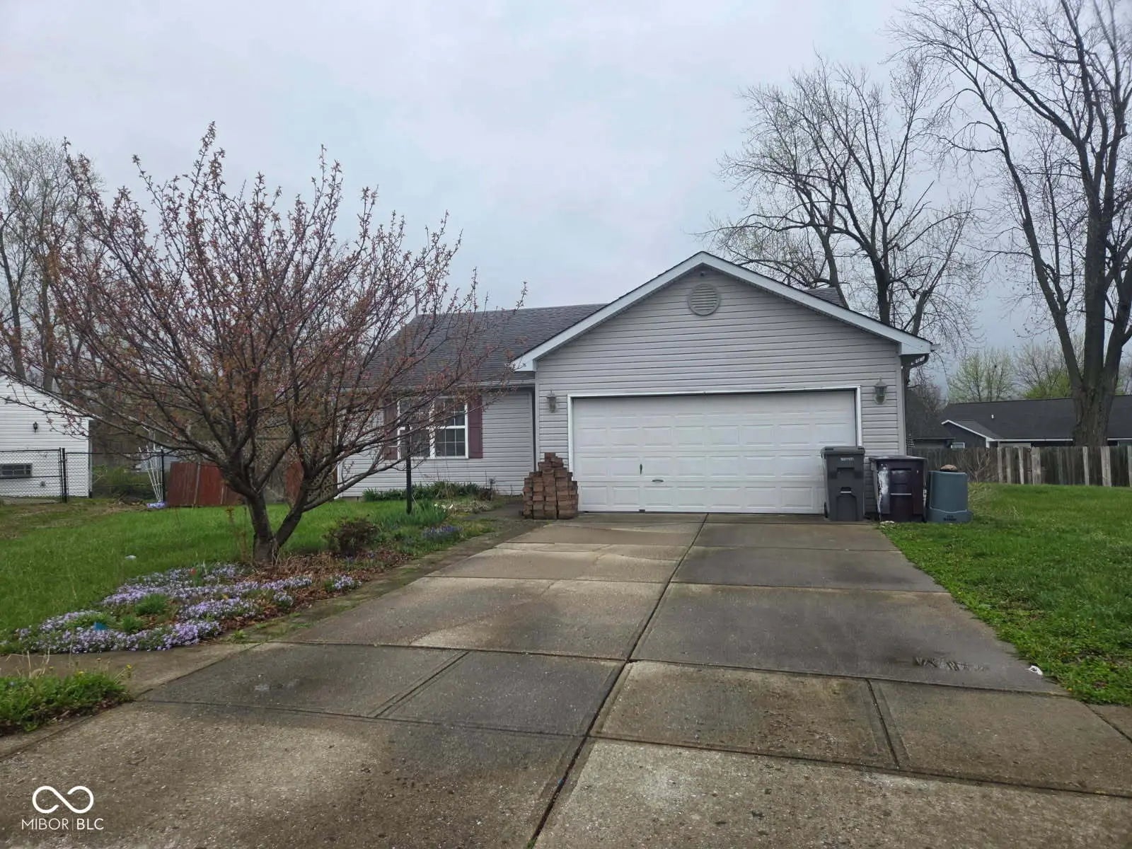 Photo of 3021 S Seerley Creek Circle Indianapolis, IN 46241
