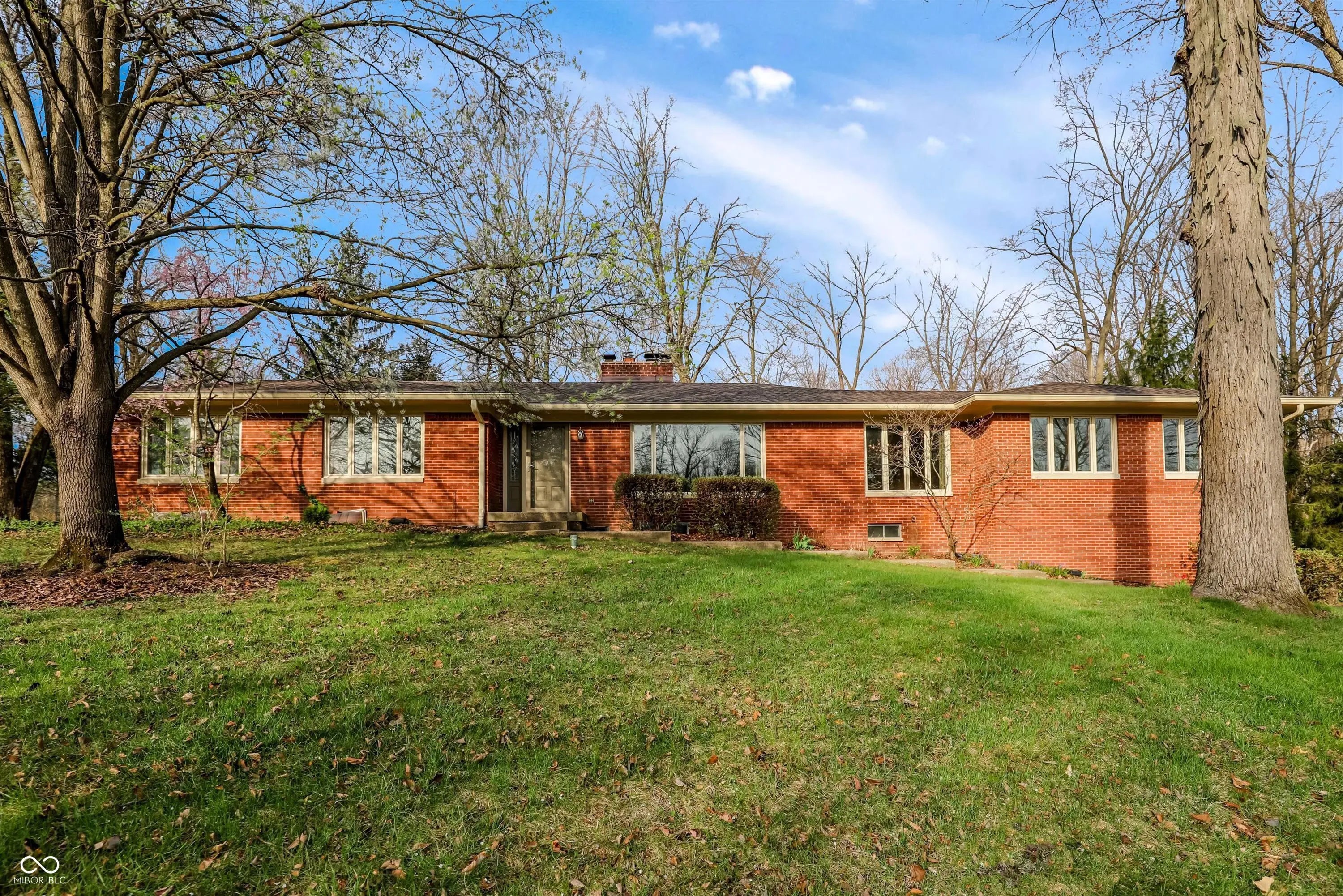 Photo of 10712 Wildwood Drive Fishers, IN 46037