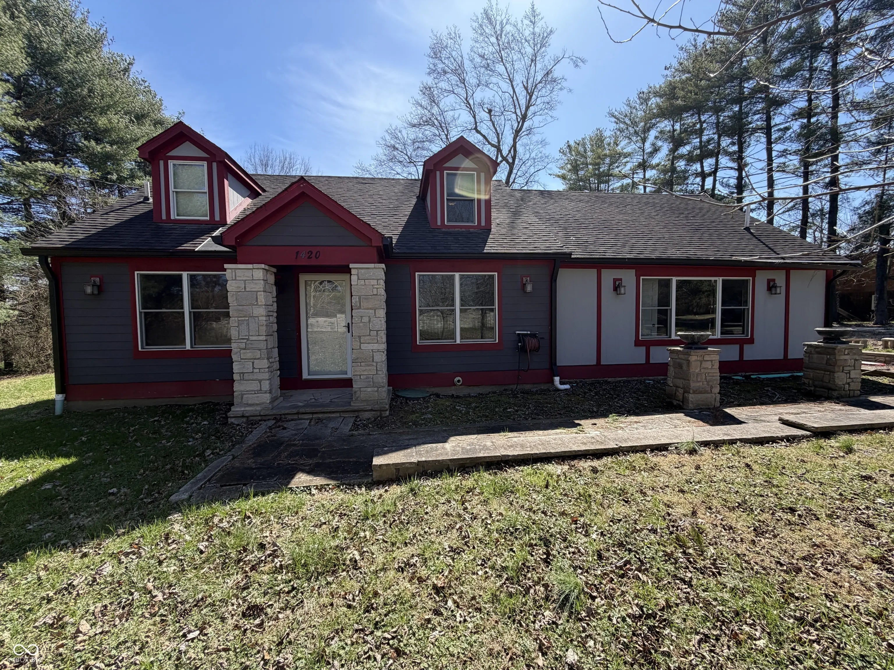 1420 E Rhorer Road, Bloomington