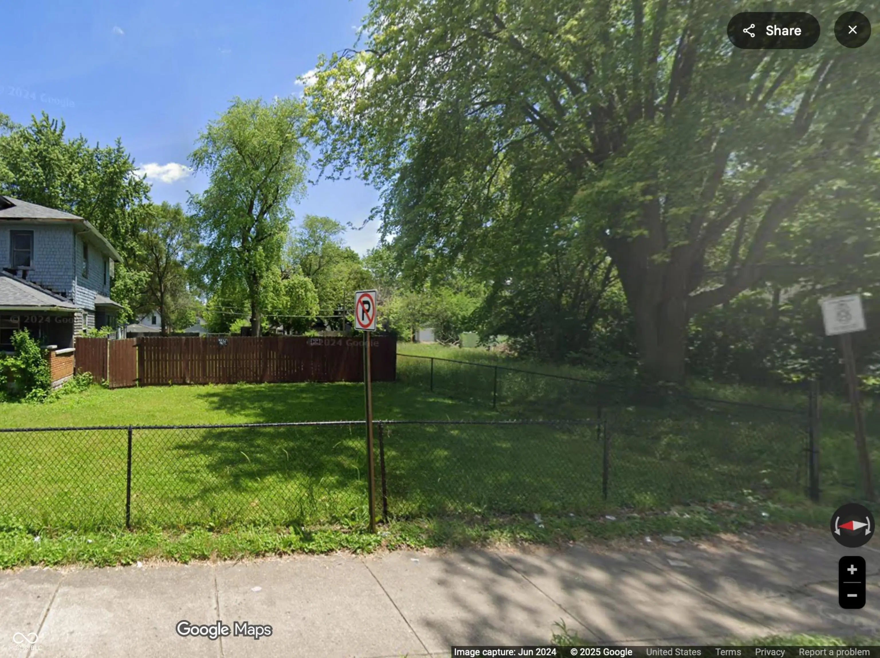 945 N Lasalle Street, Indianapolis