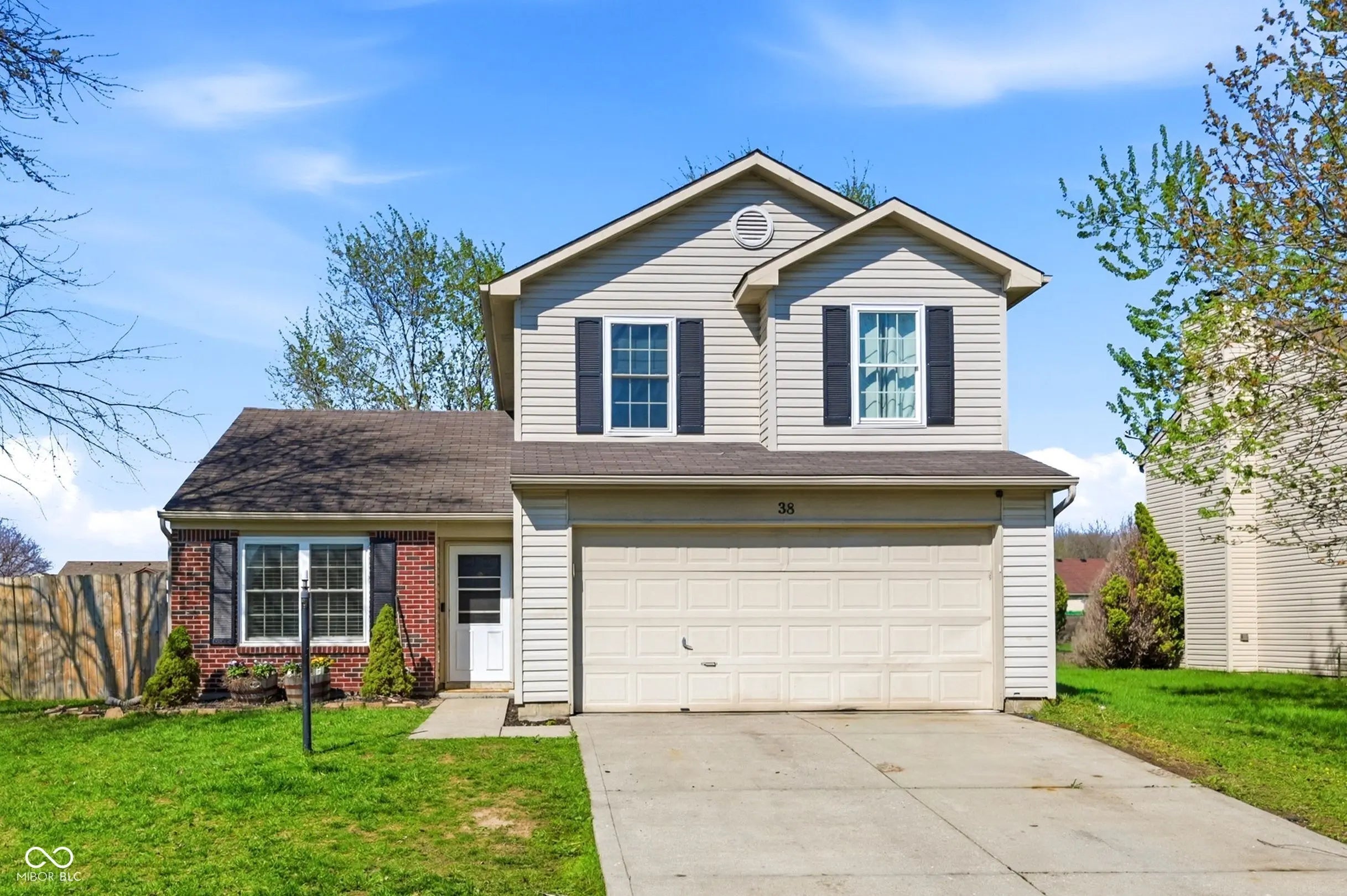 Photo of 38 Lasalle Lane Pittsboro, IN 46167