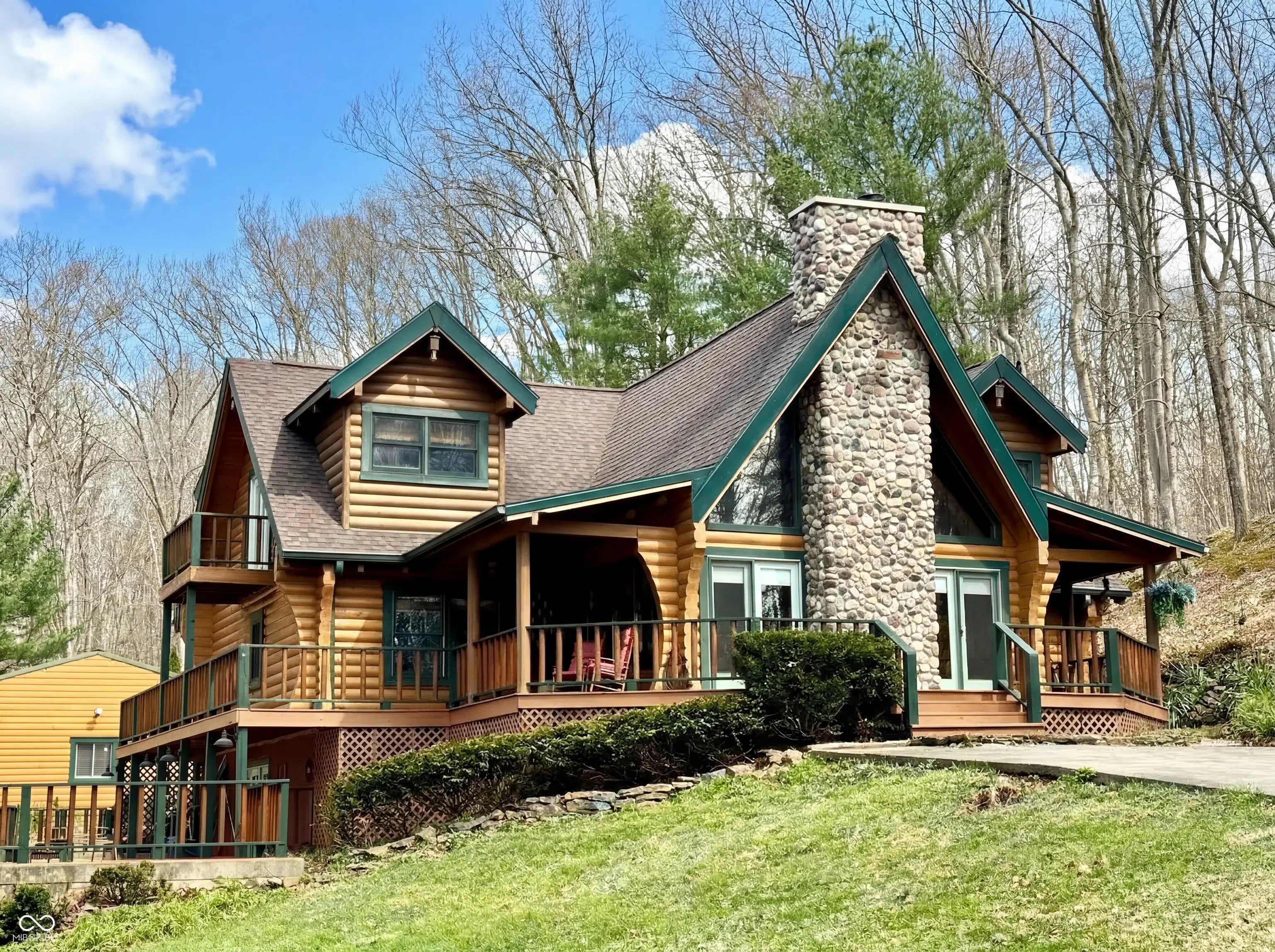 Photo of 2901 N Pierce Drive Solsberry, IN 47459