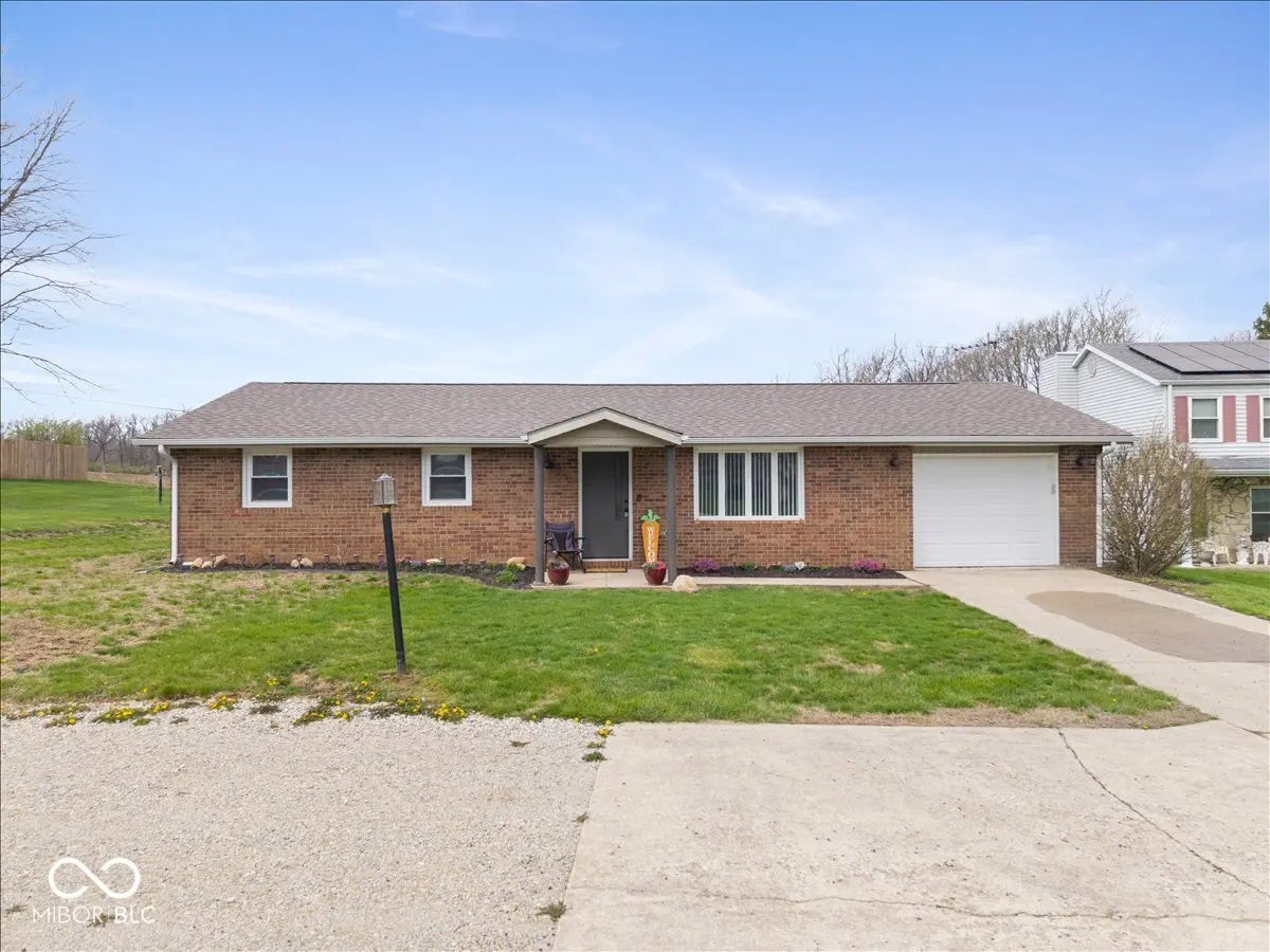 1009 S Sarasota Drive, Yorktown