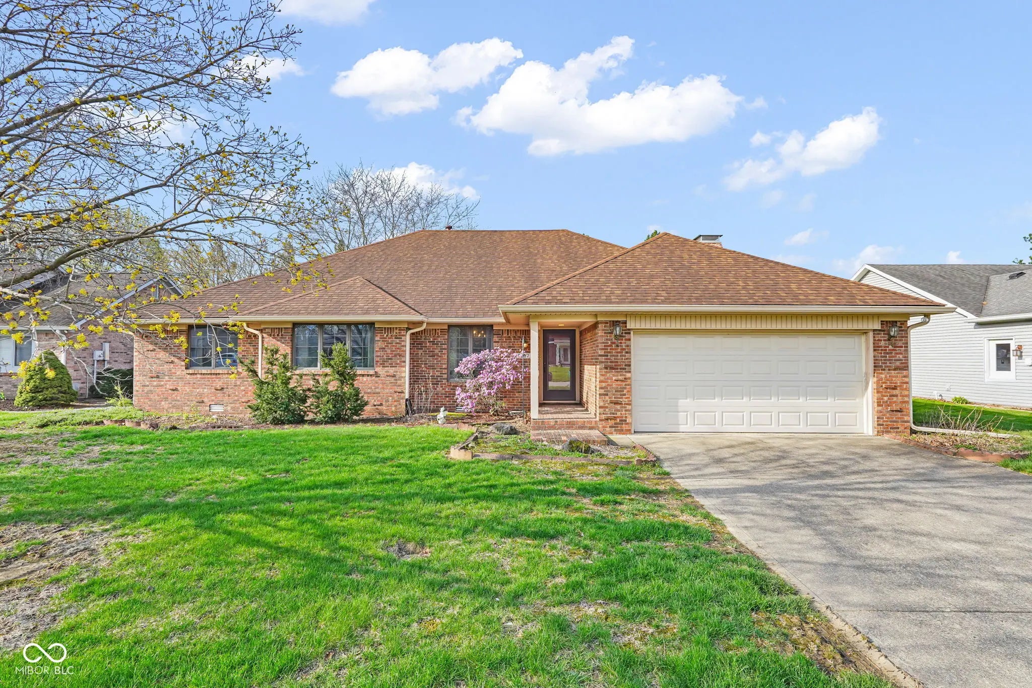 Photo of 5697 Ridge Hill Way Avon, IN 46123