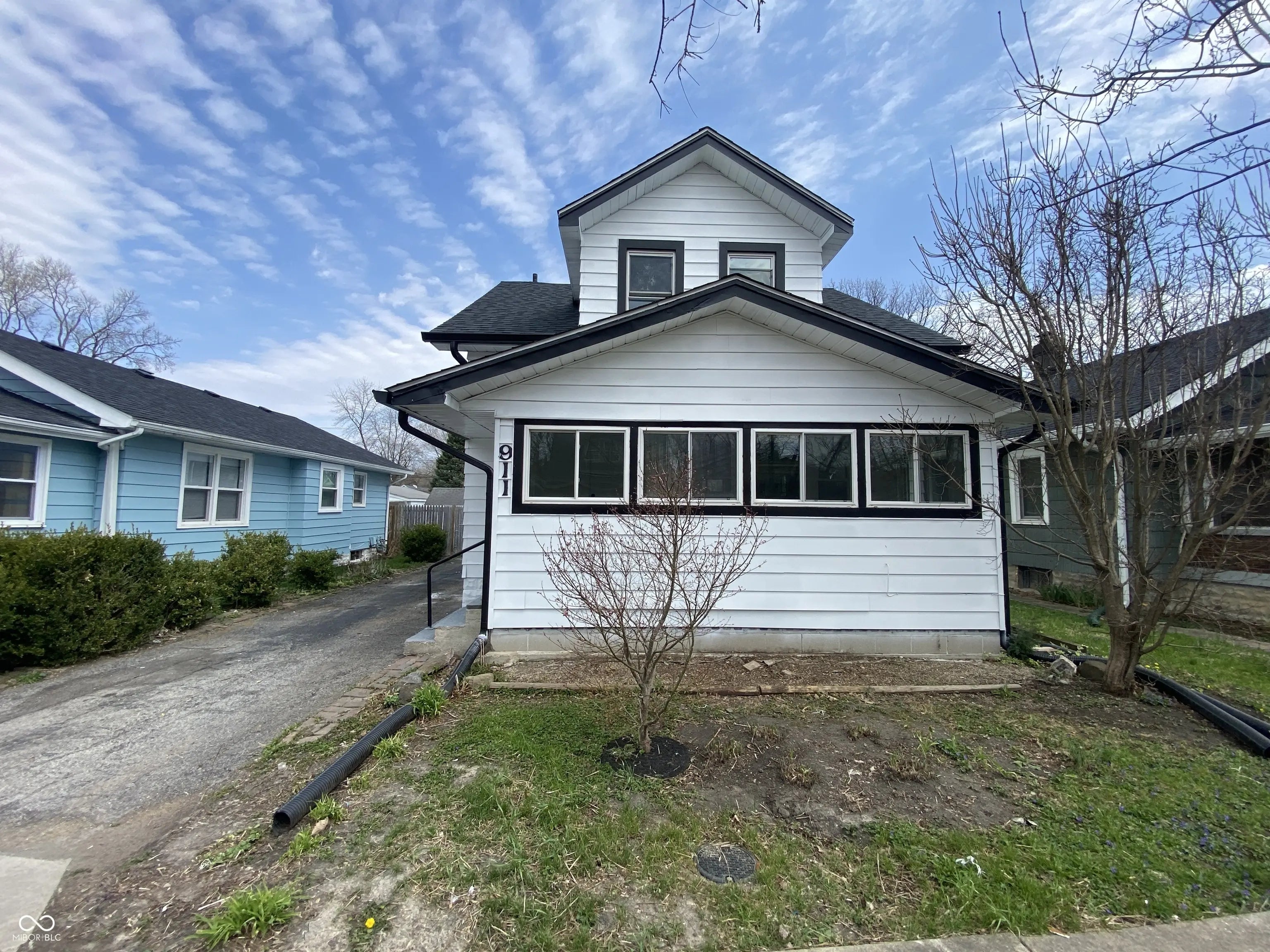 Photo of 911 N Olney Street Indianapolis, IN 46201