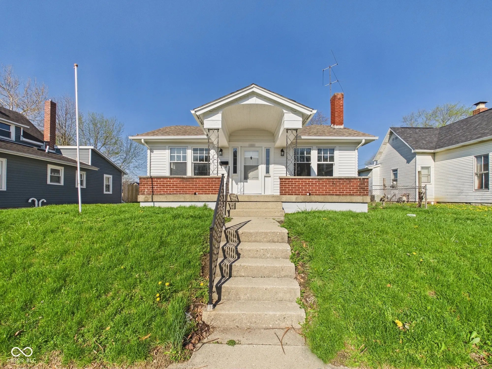 Photo of 1525 Noble Street Anderson, IN 46016