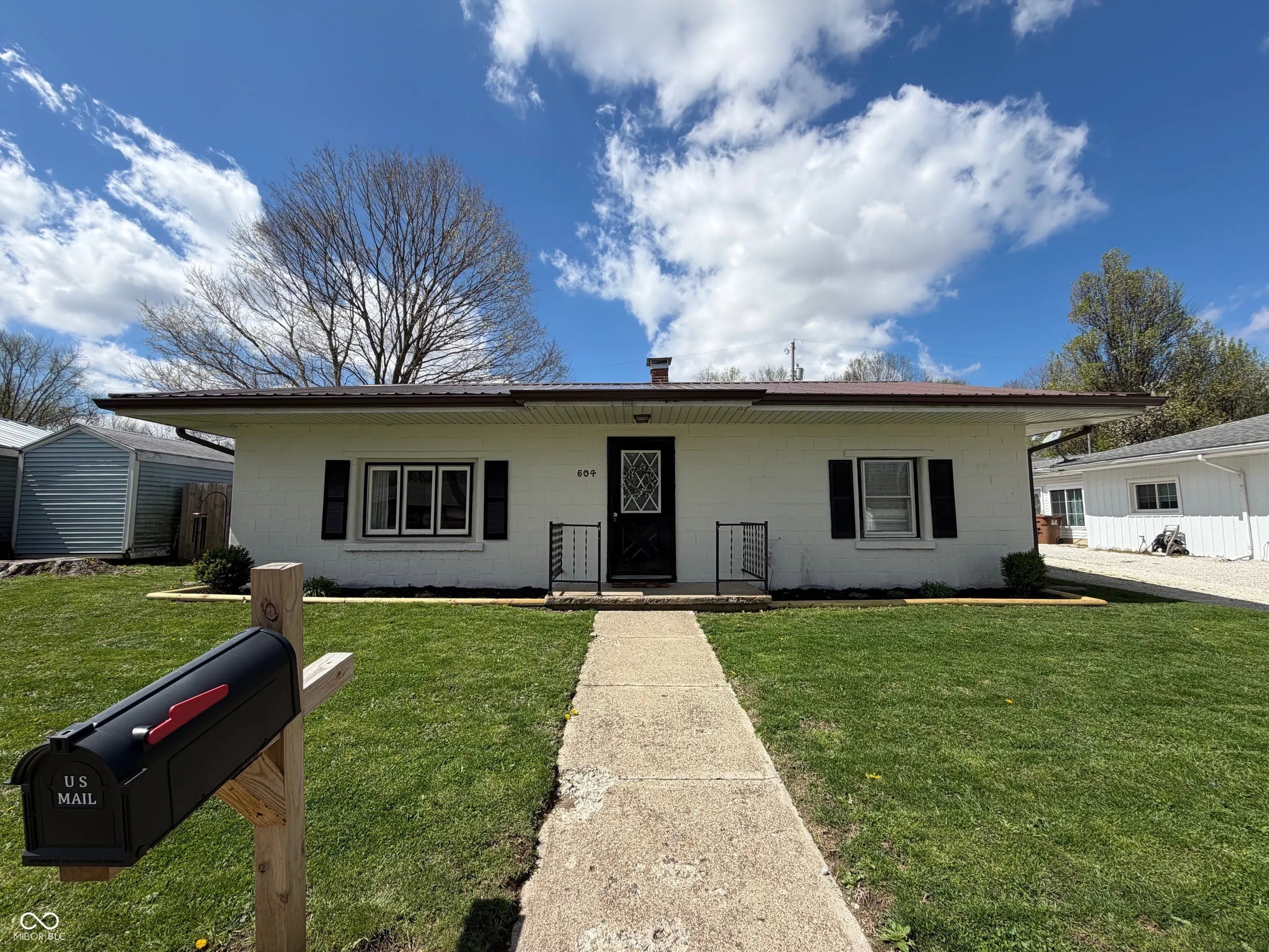 Photo of 504 Indiana Avenue Veedersburg, IN 47987