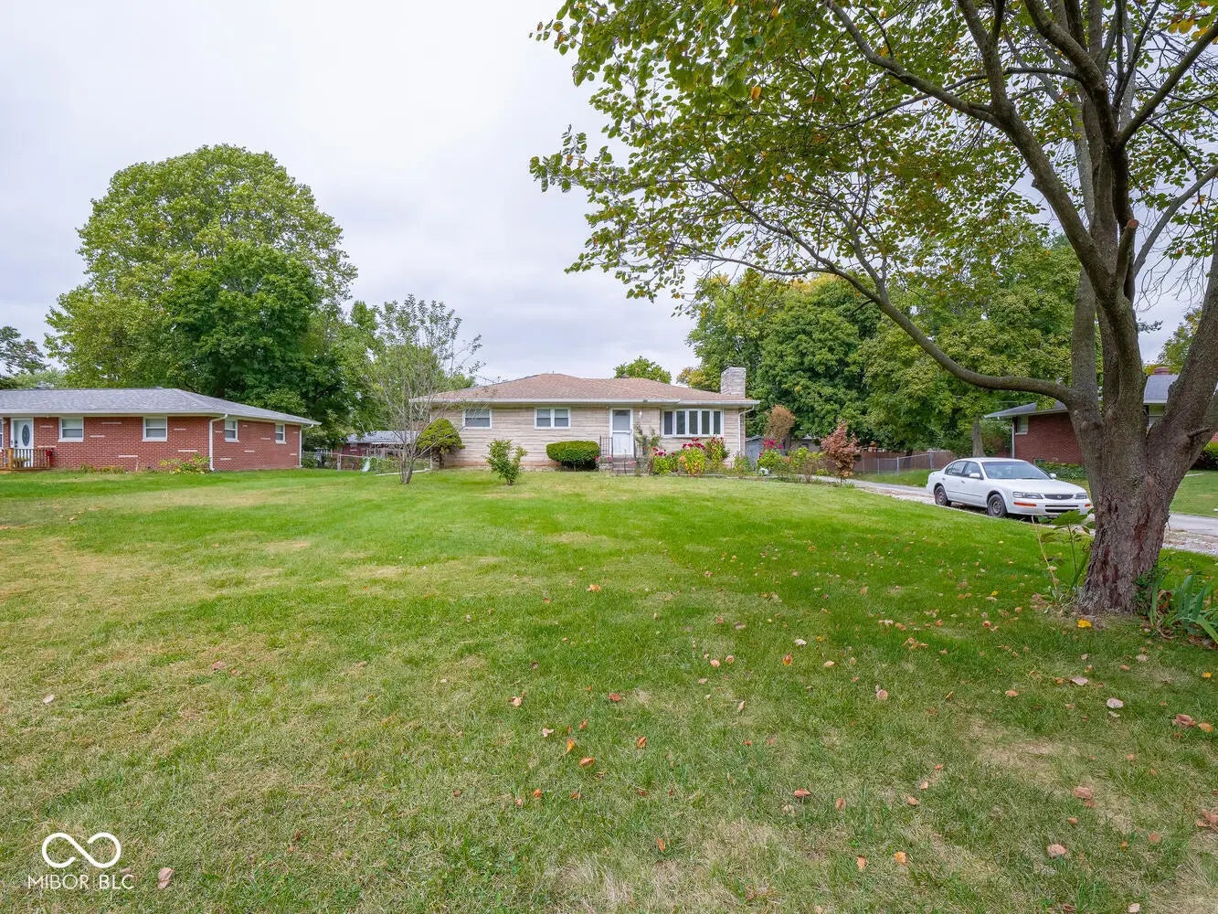 Photo of 2326 E Banta Road Indianapolis, IN 46227