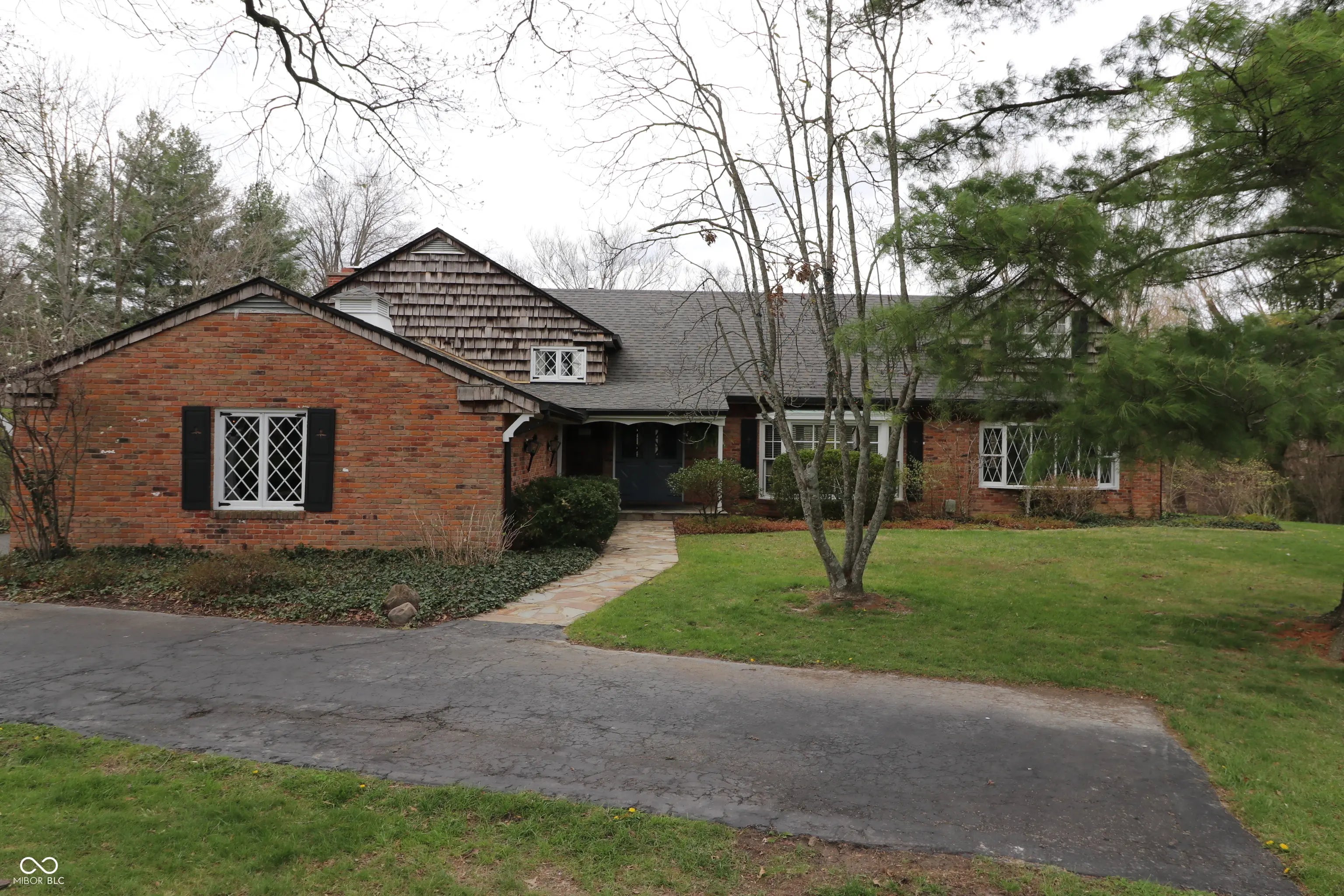 Photo of 1 Crosstie Lane Batesville, IN 47006