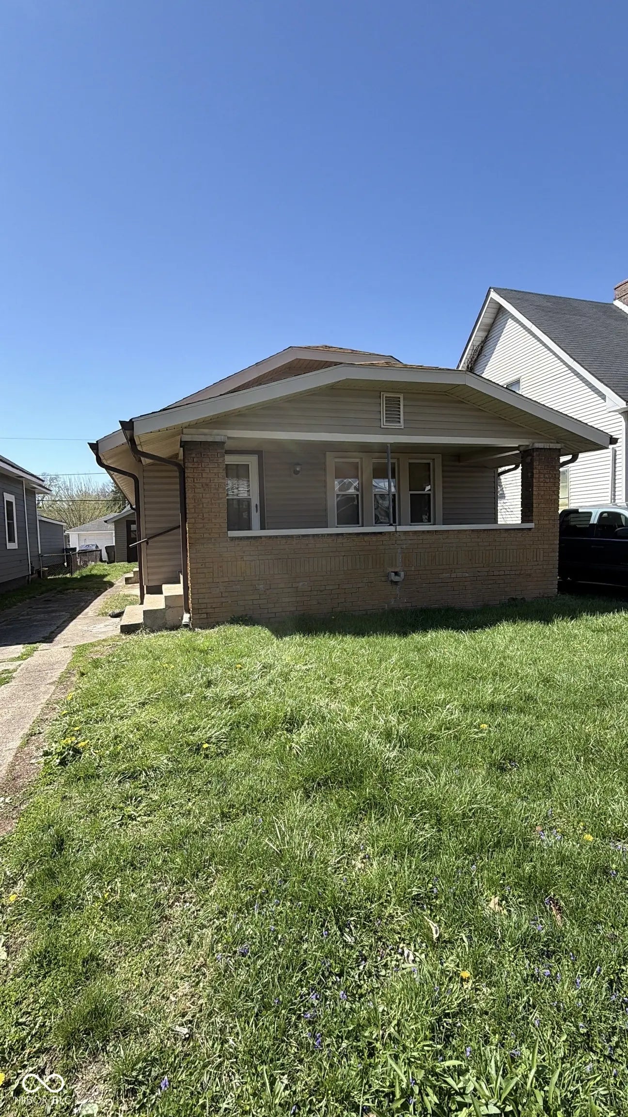 Photo of 286 N Tremont Street Indianapolis, IN 46222