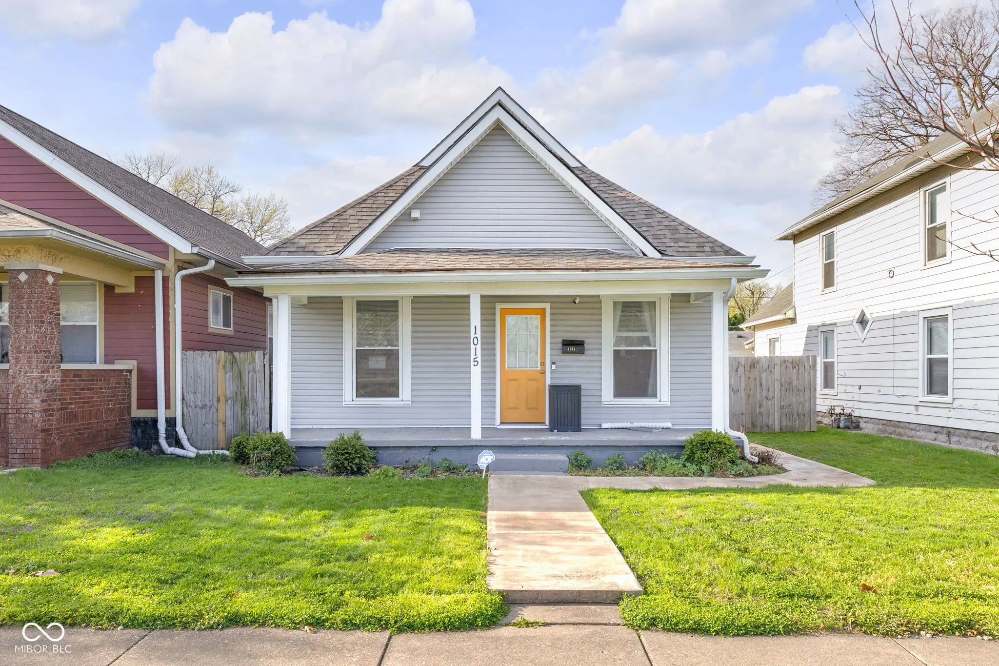 Photo of 1015 E Raymond Street Indianapolis, IN 46203