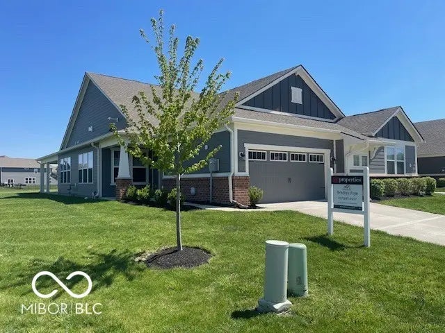 Photo of 8670 Hudson Way Brownsburg, IN 46112