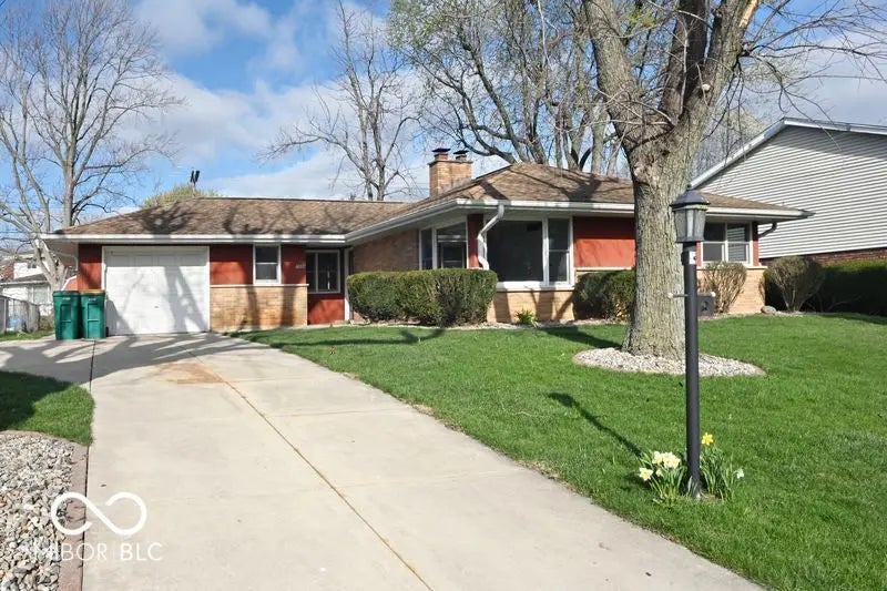 Photo of 7886 Delaware Place Merrillville, IN 46410