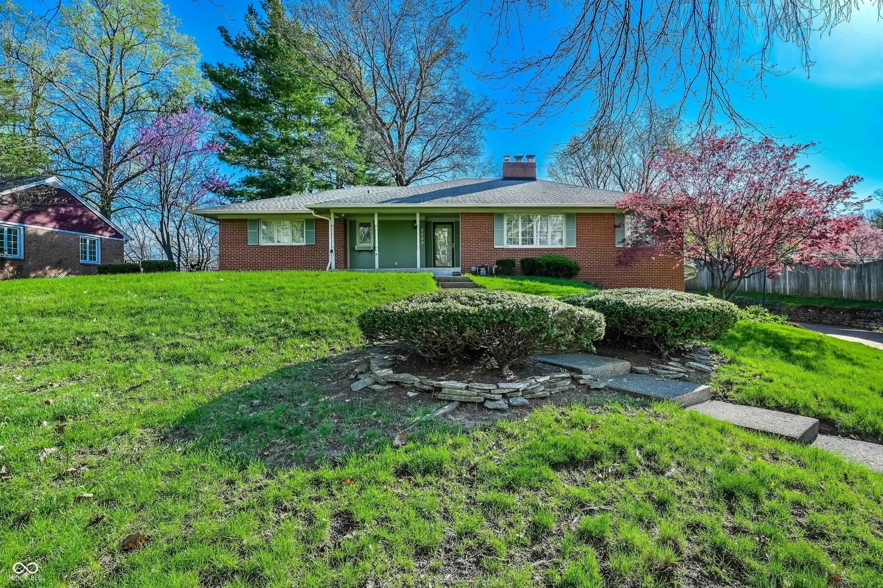 7135 Huntington Road, Indianapolis