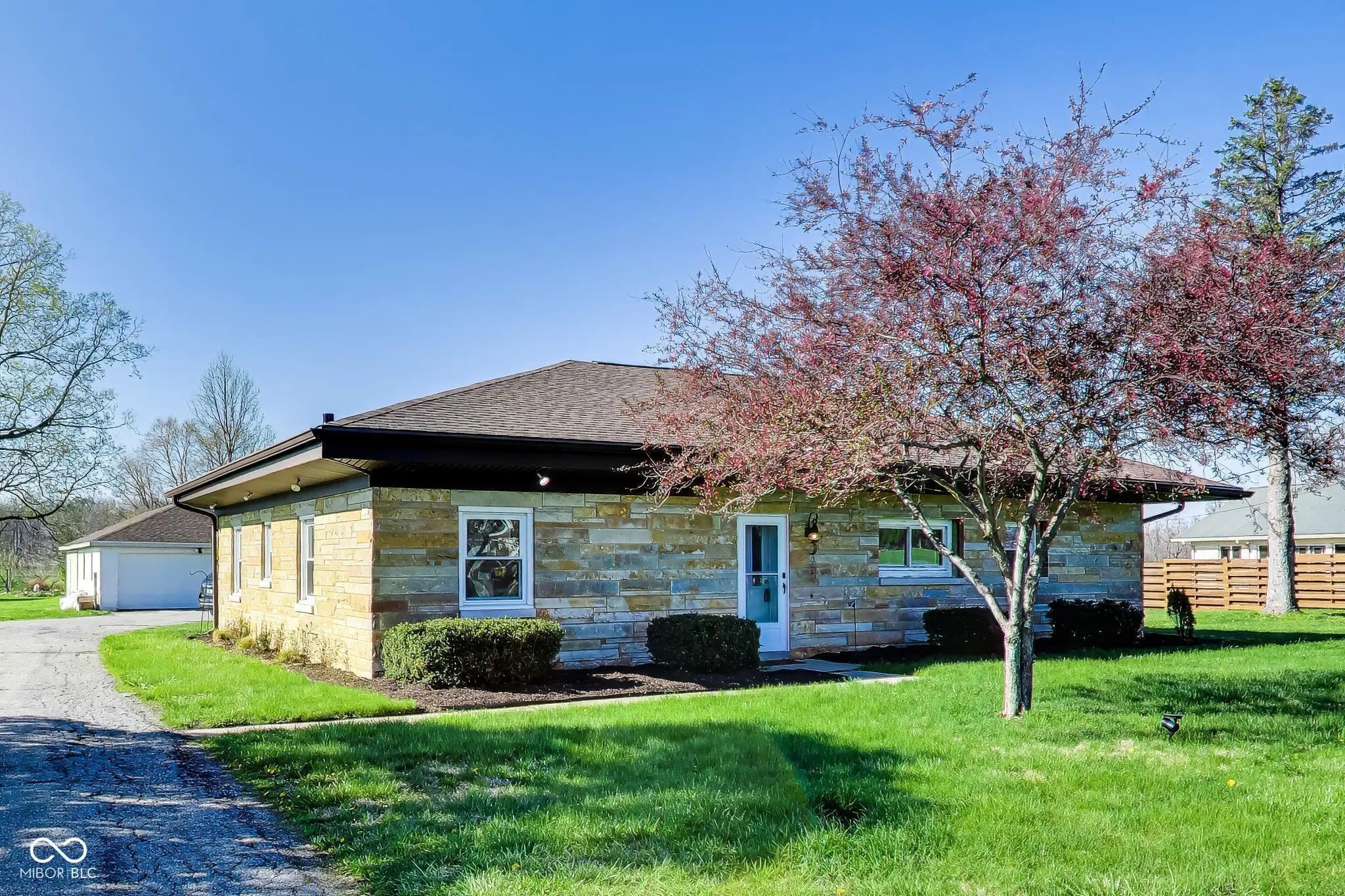 Photo of 5551 W 200 N Greenfield, IN 46140