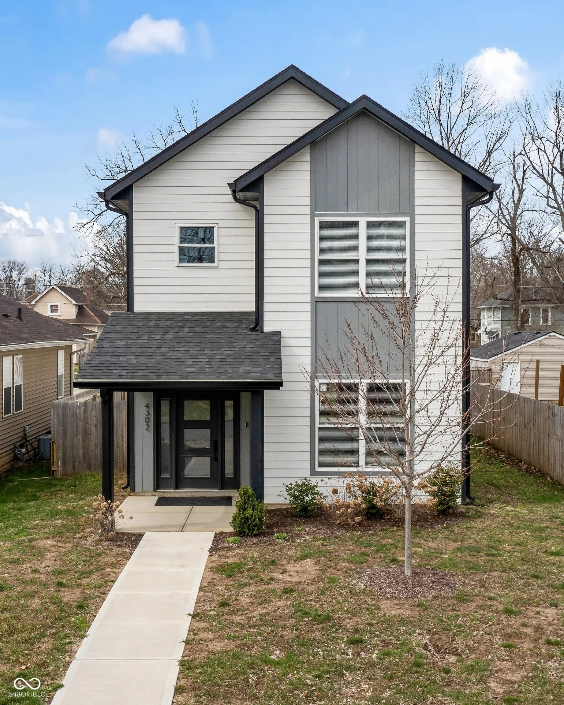 Photo of 4302 Winthrop Avenue Indianapolis, IN 46205
